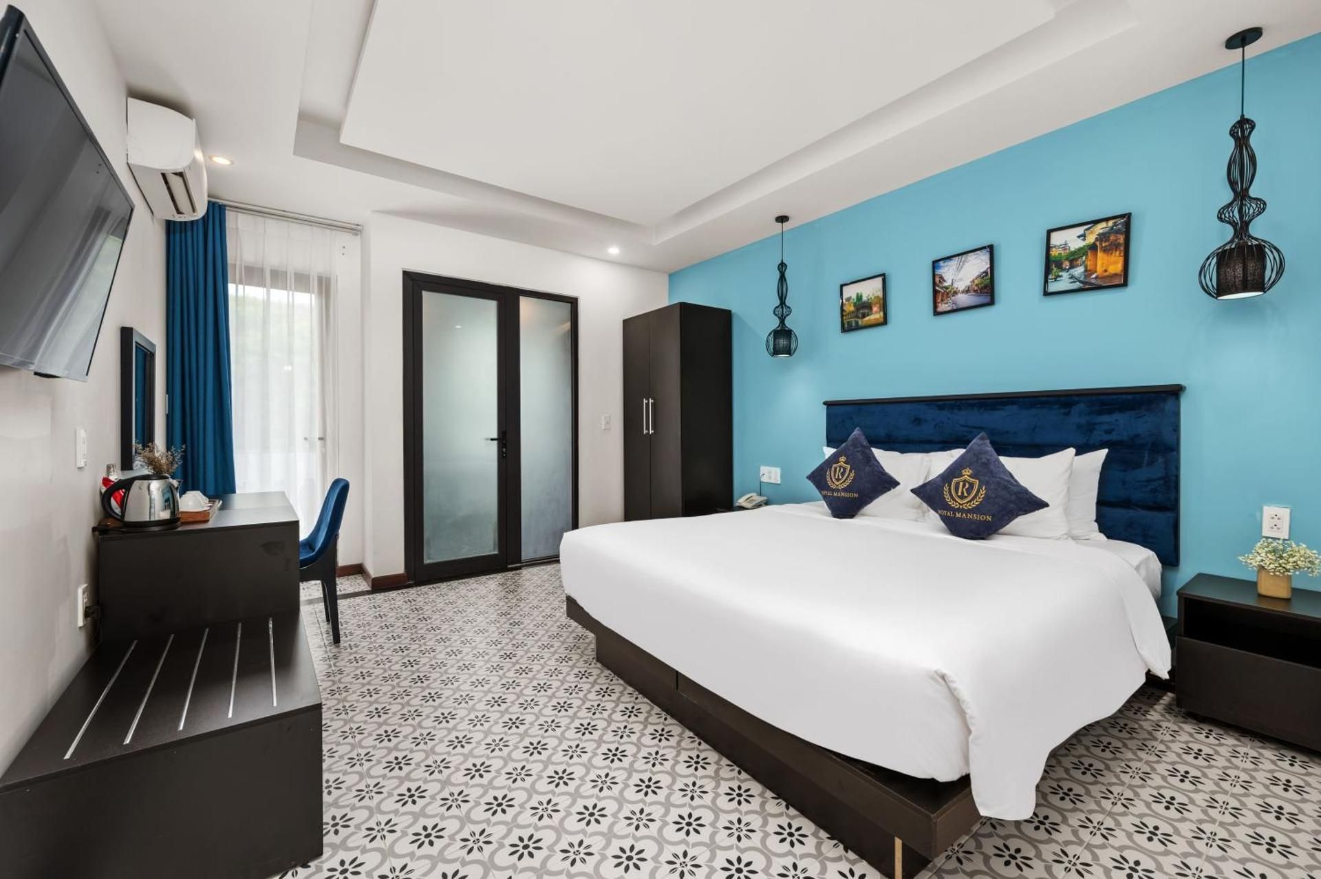 Superior Double or Twin Room with Balcony
