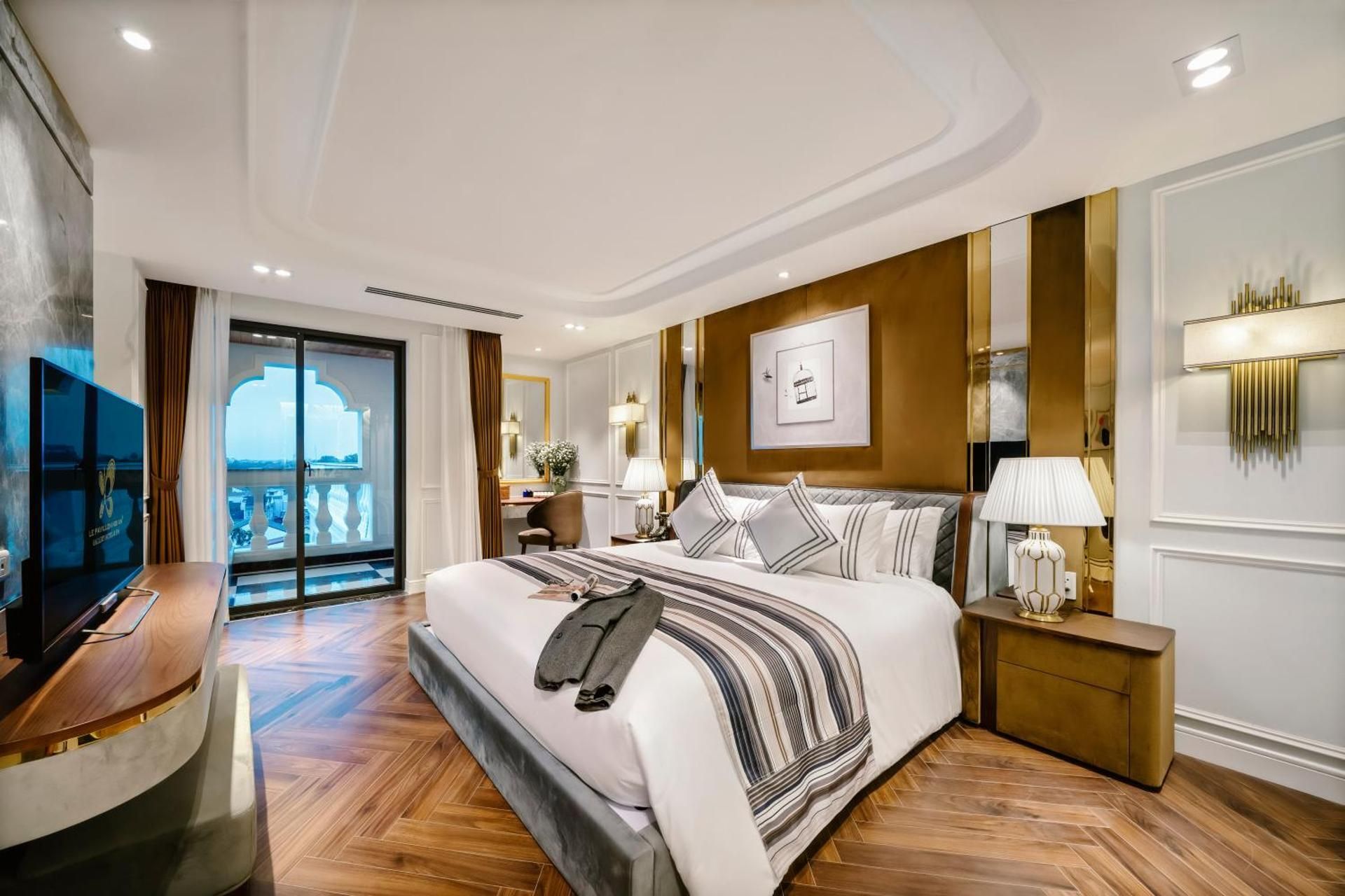 Haifo Gallery Suite