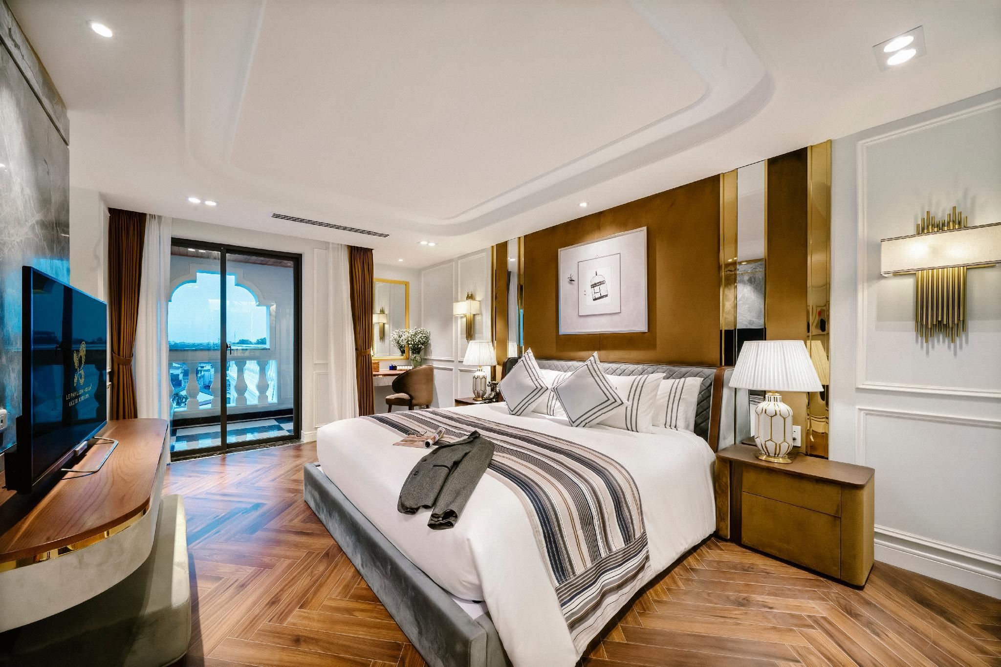 Gallery Suite