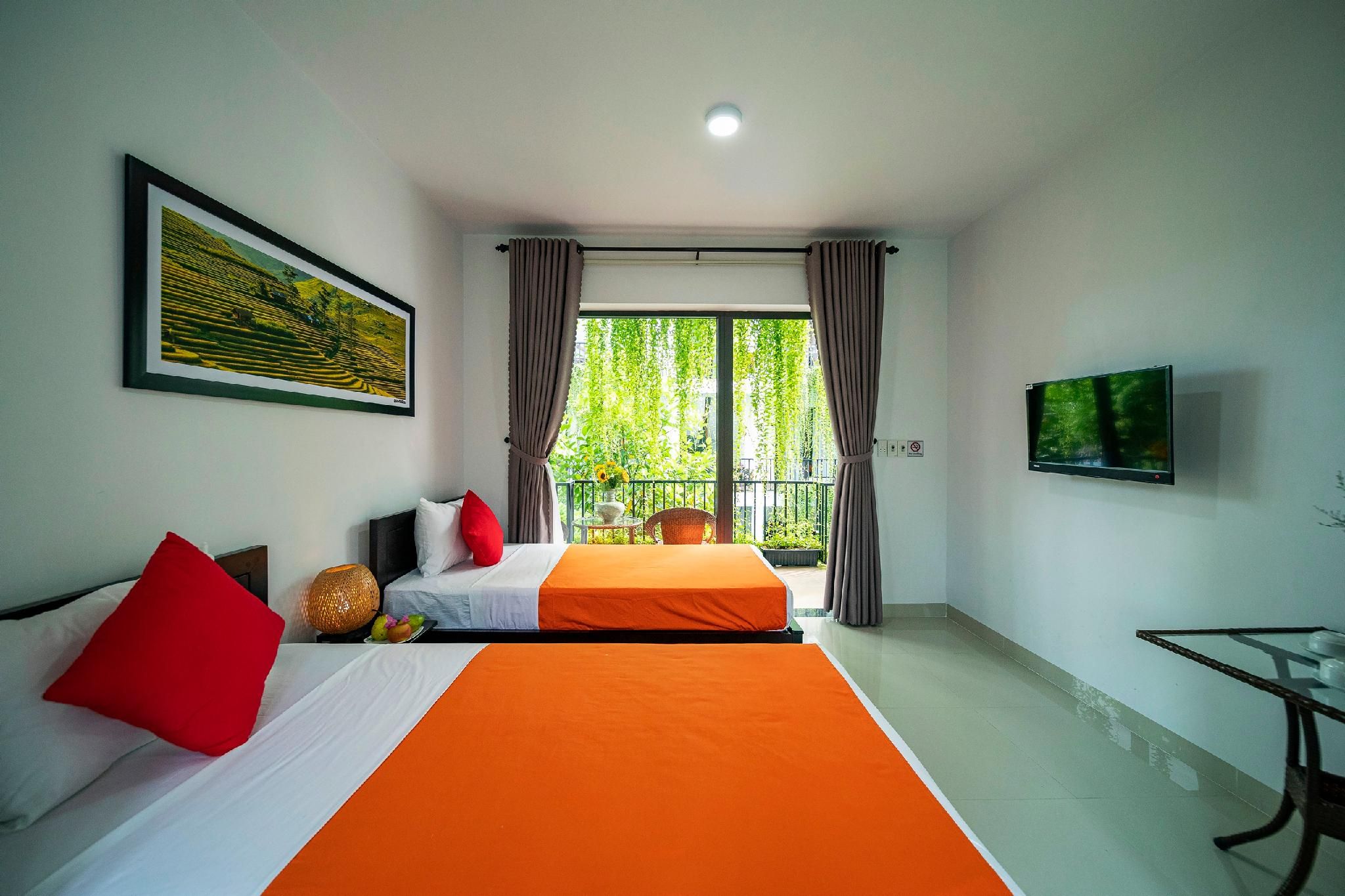 Triple Room - 1 Double Bed and 1 Single Bed