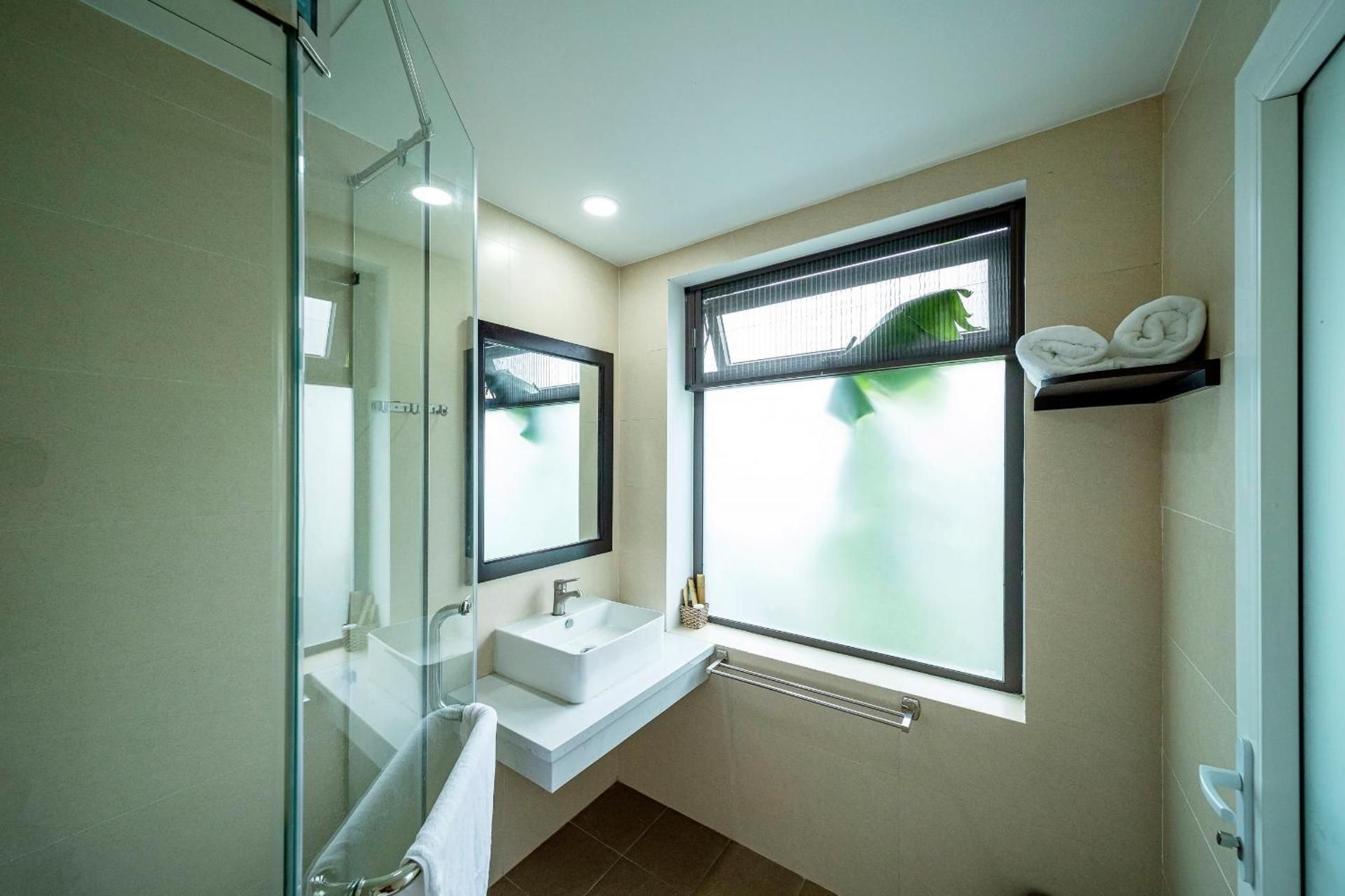 Triple Room with Pool View