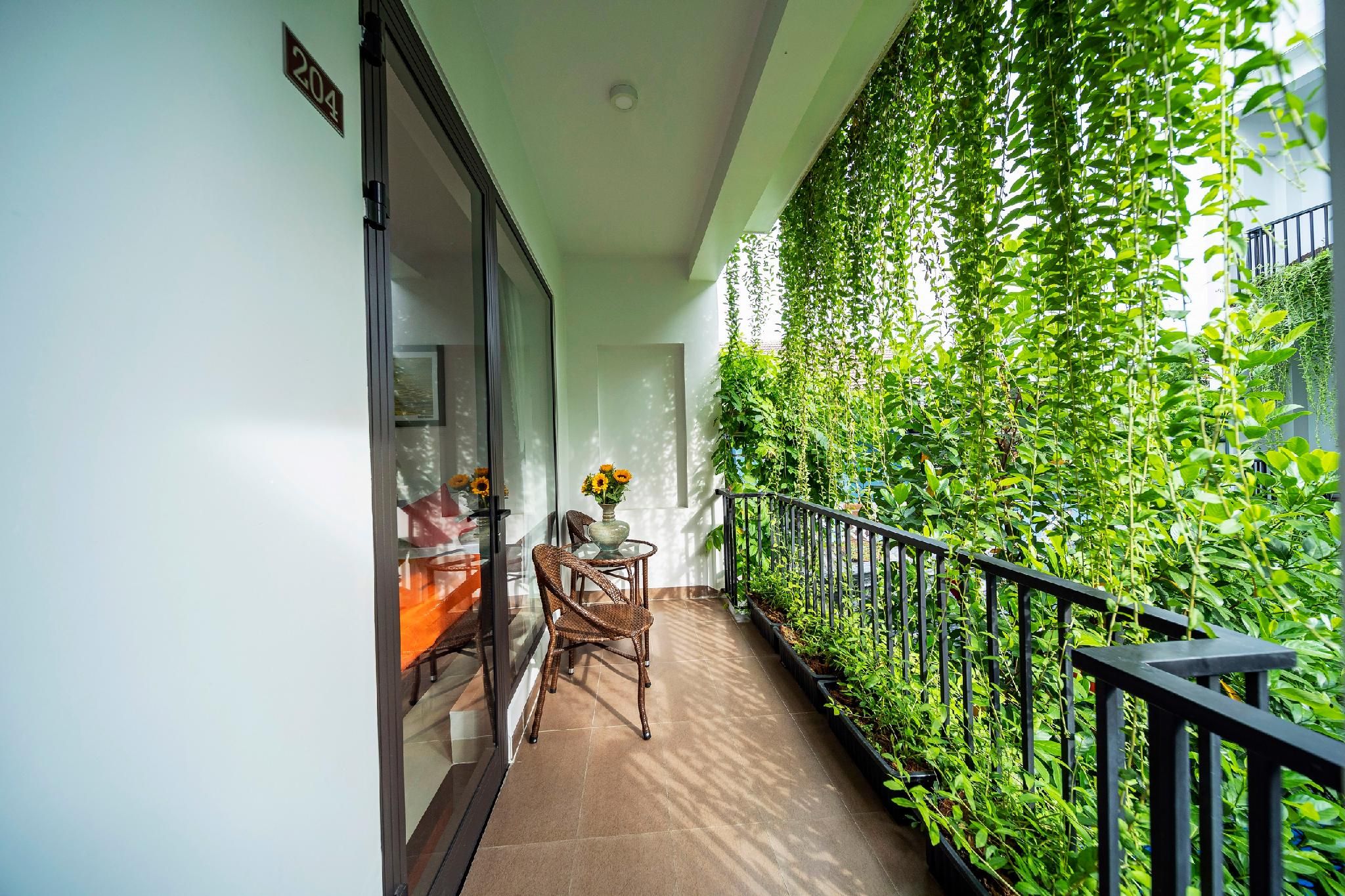 Triple Room - 1 Double Bed and 1 Single Bed