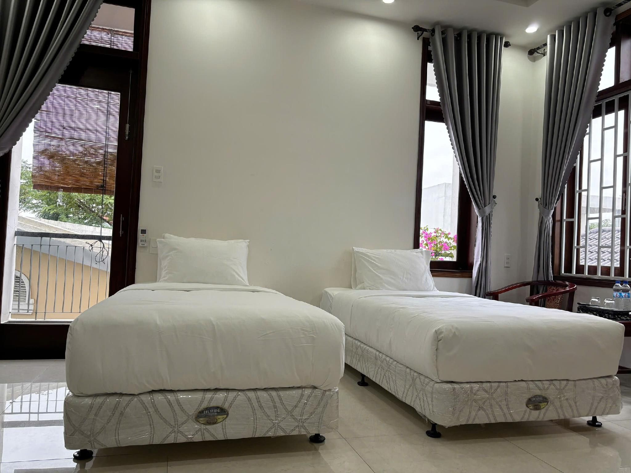 Hill View Room