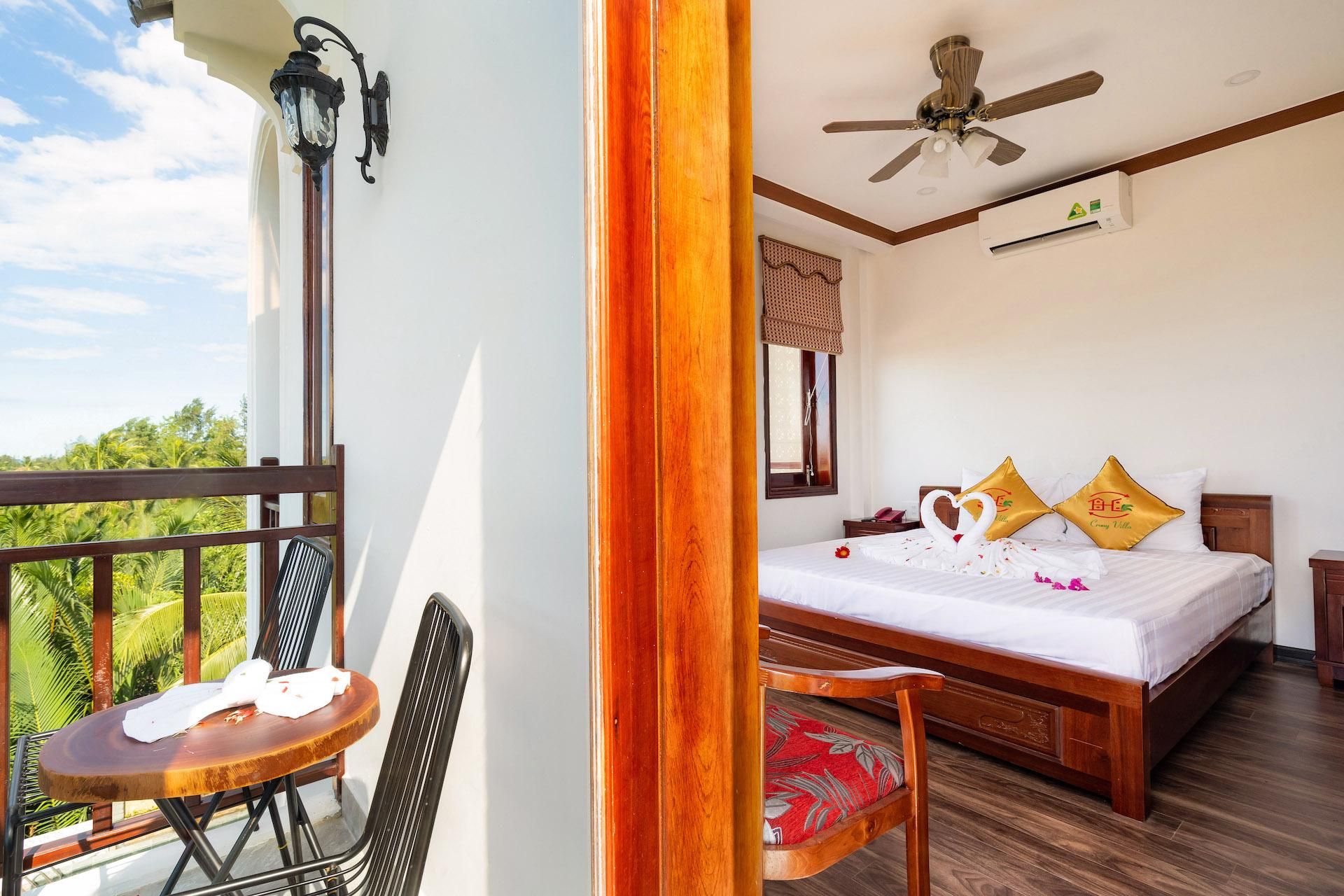 Connecting Room for 6 People - Non-Smoking