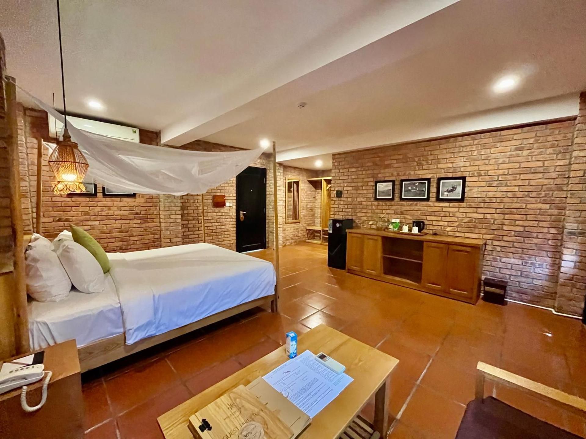 Grand Deluxe Double Room with Garden View