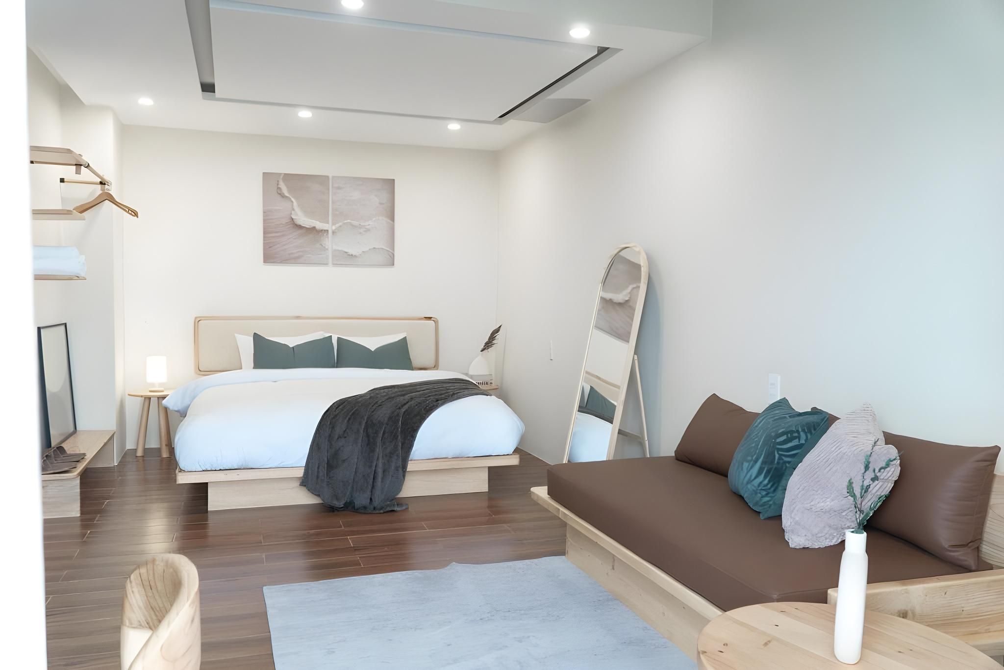 Premier City View Room