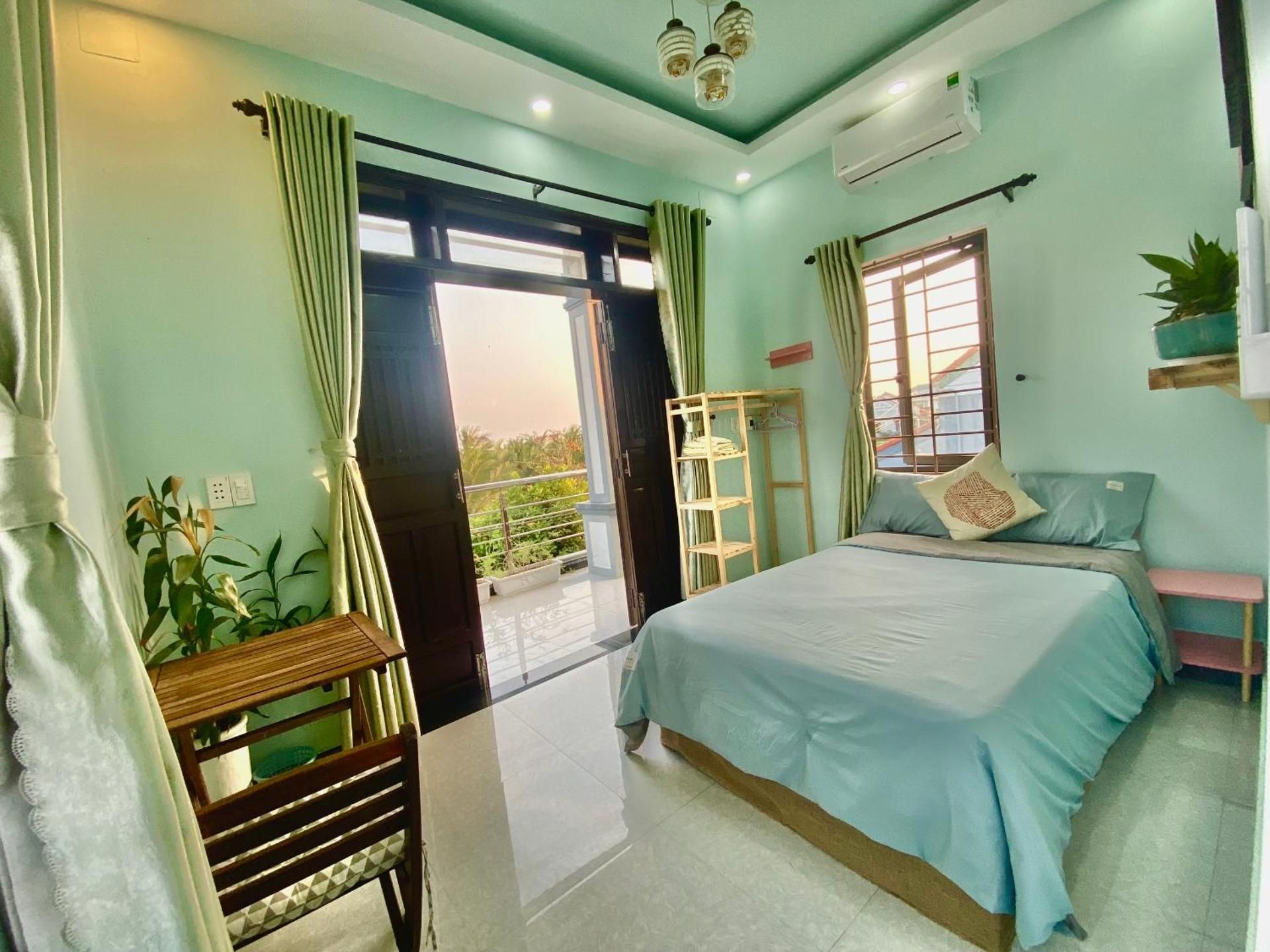 Single Room with Balcony