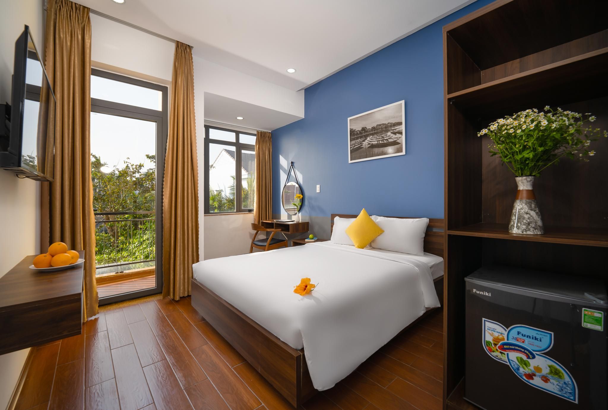 Superior Room with Balcony