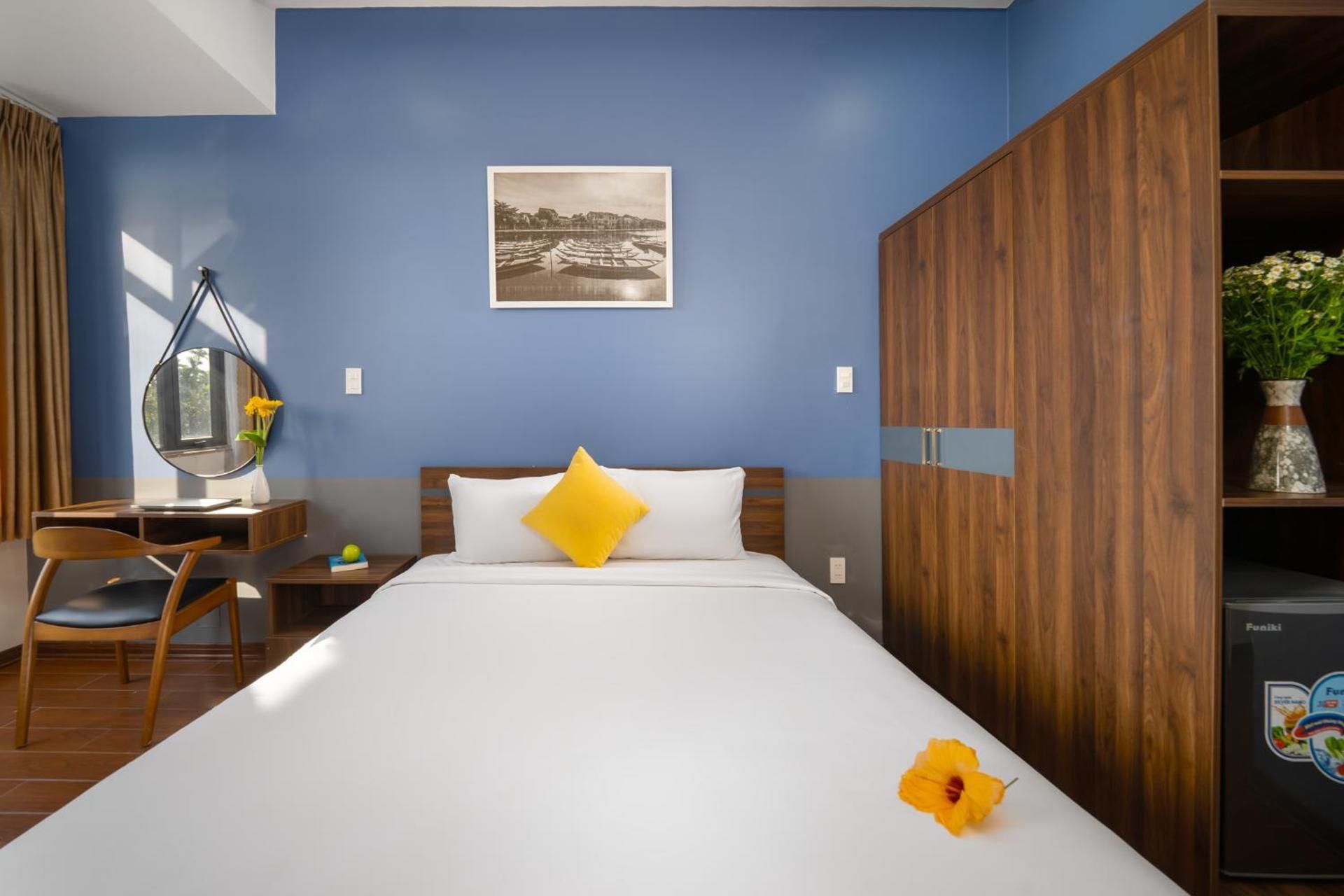 King Room with Balcony