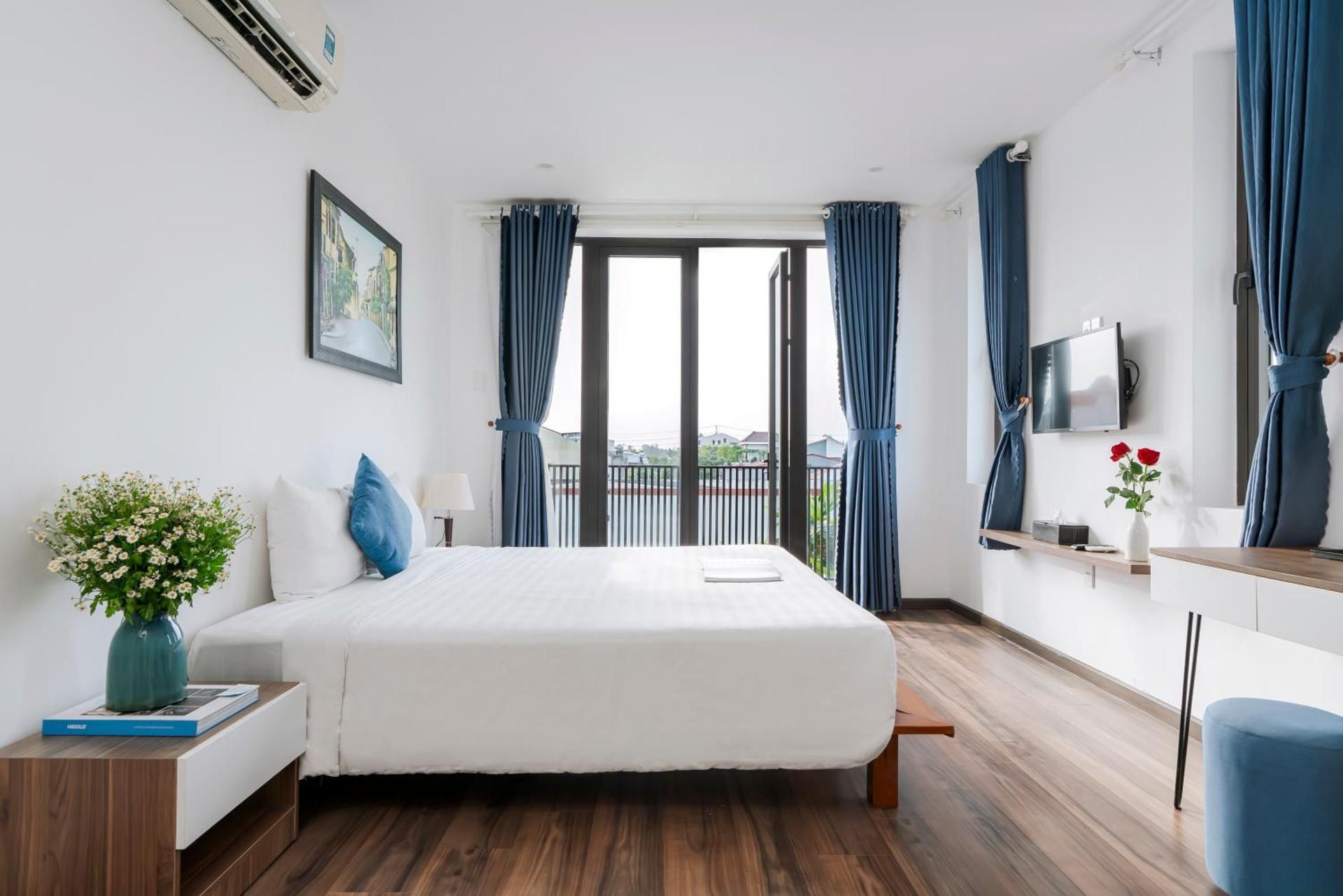 Deluxe Room City View