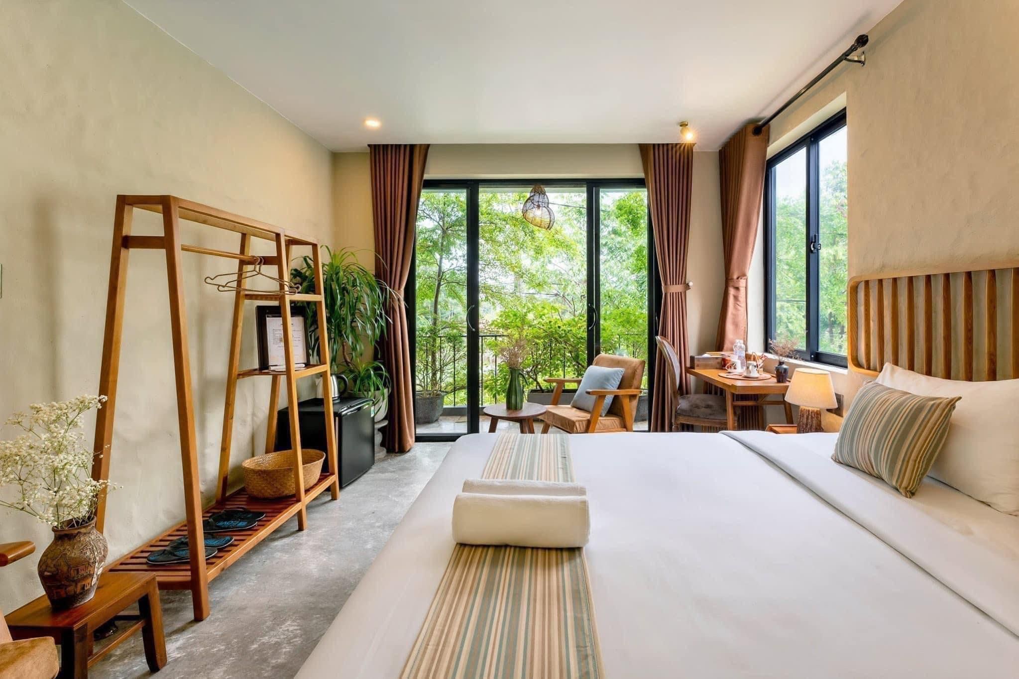Luxury Deluxe King Room
