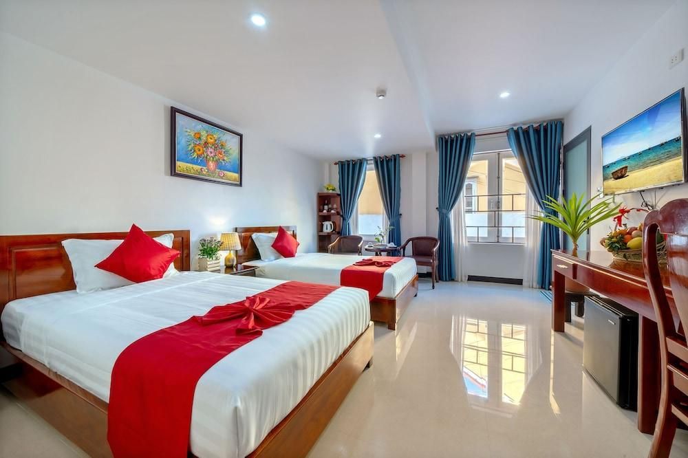 Superior Double Room with Window