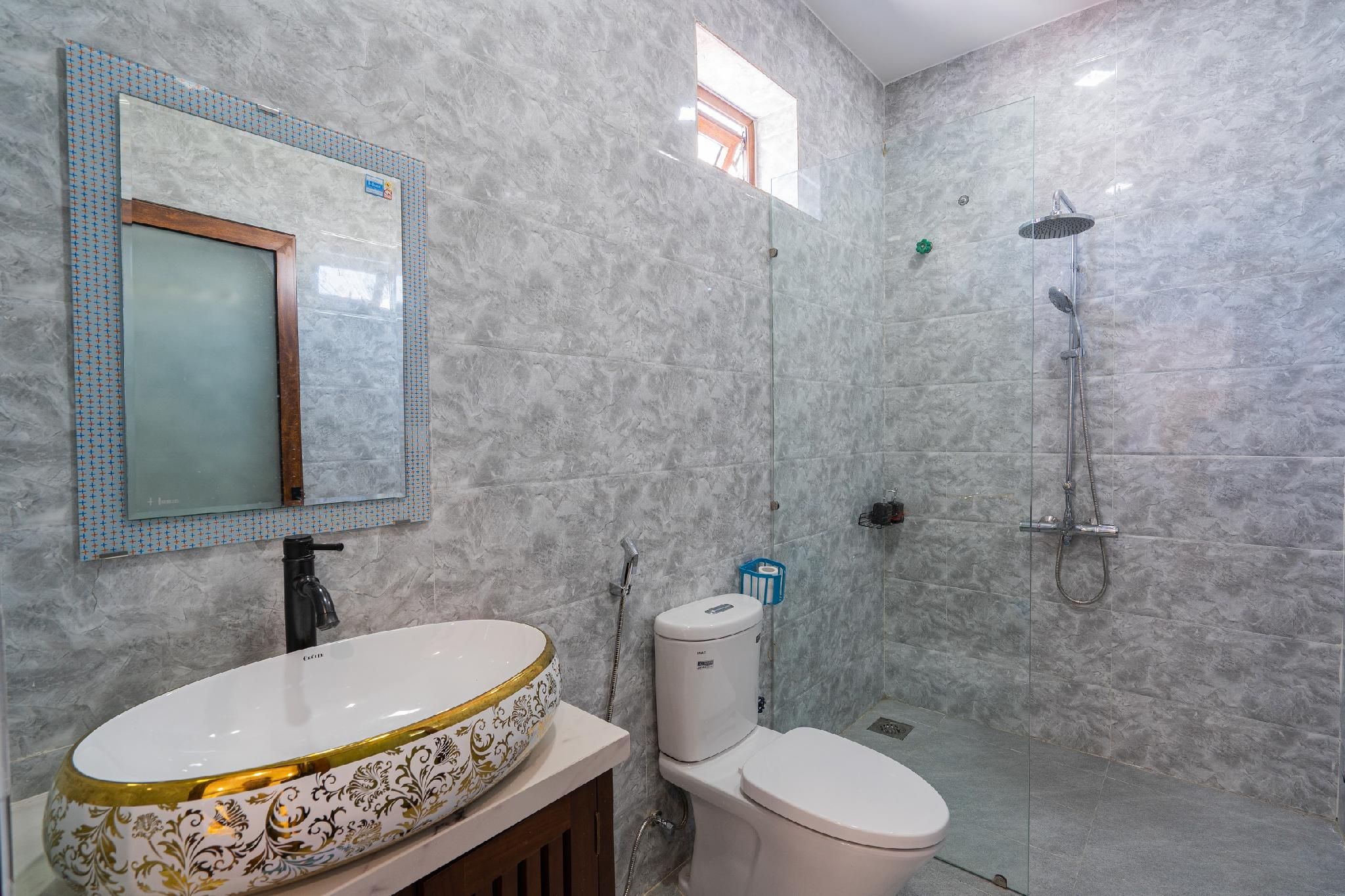 NaFaLa Homestay Standard Queen Room 2