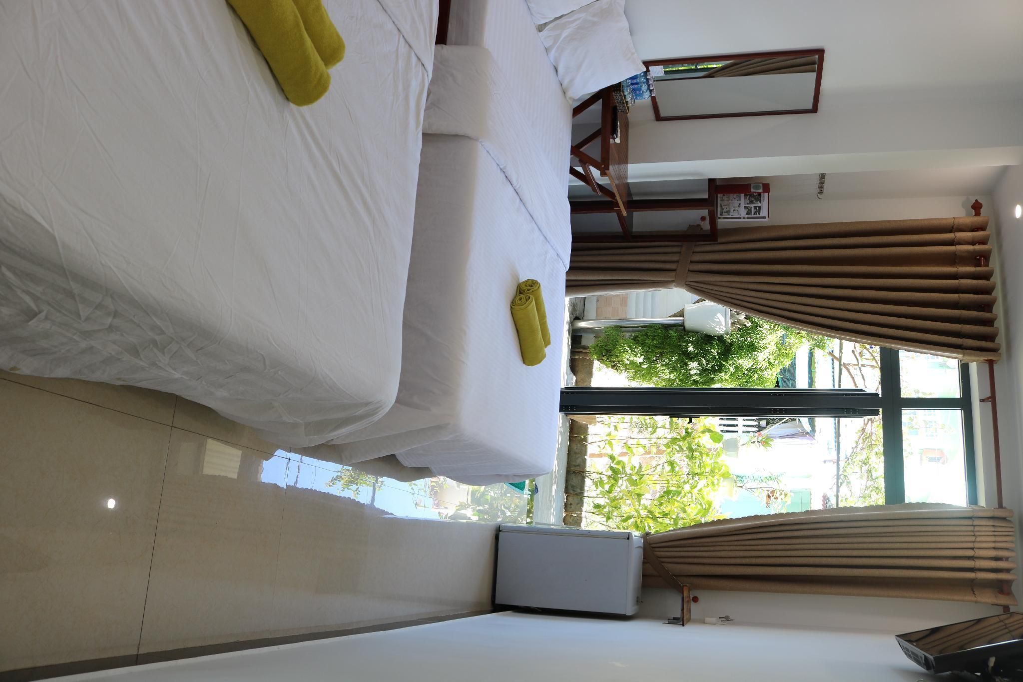 Green Garden House Family Unit