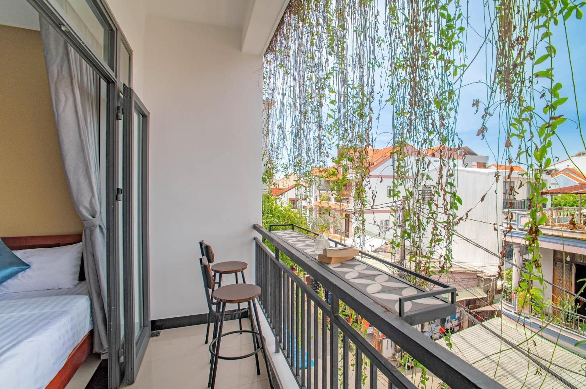 Triple Balcony