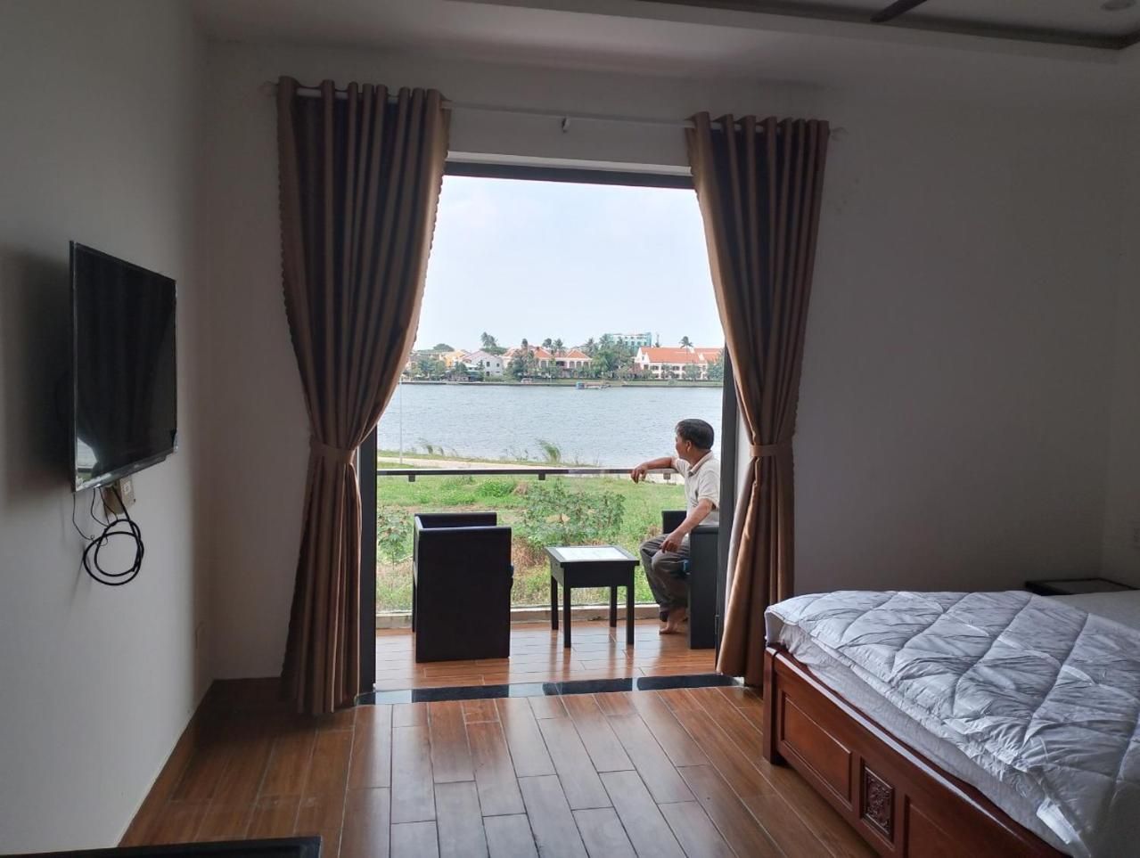Triple Room with Lake View