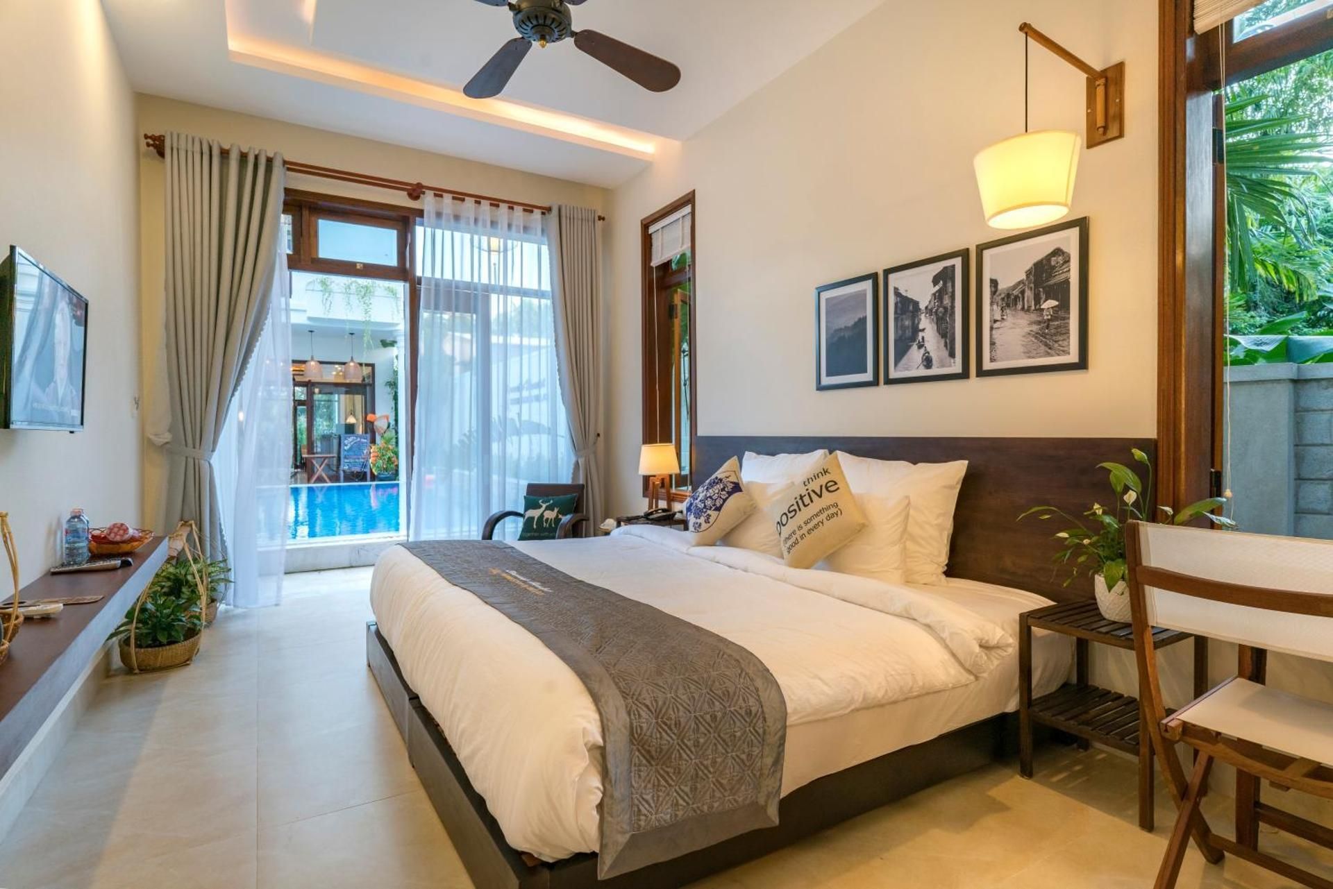 Deluxe Double or Twin Room with Garden View