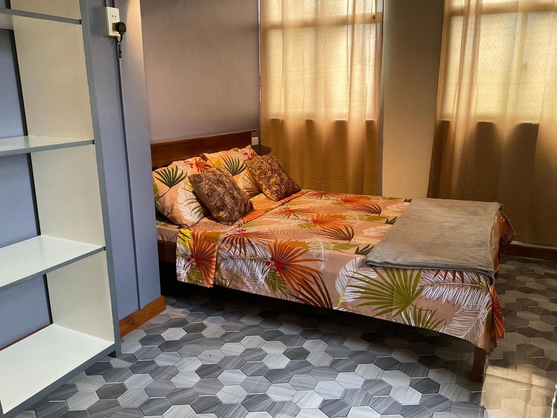 Deluxe Double Room with Shower