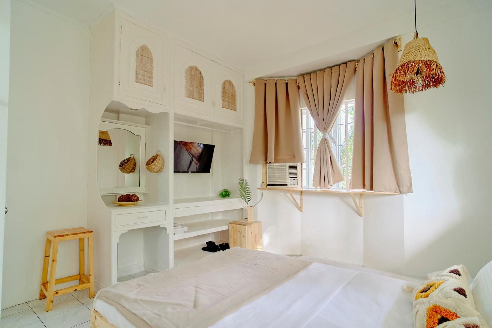 Family Room with Private Bathroom
