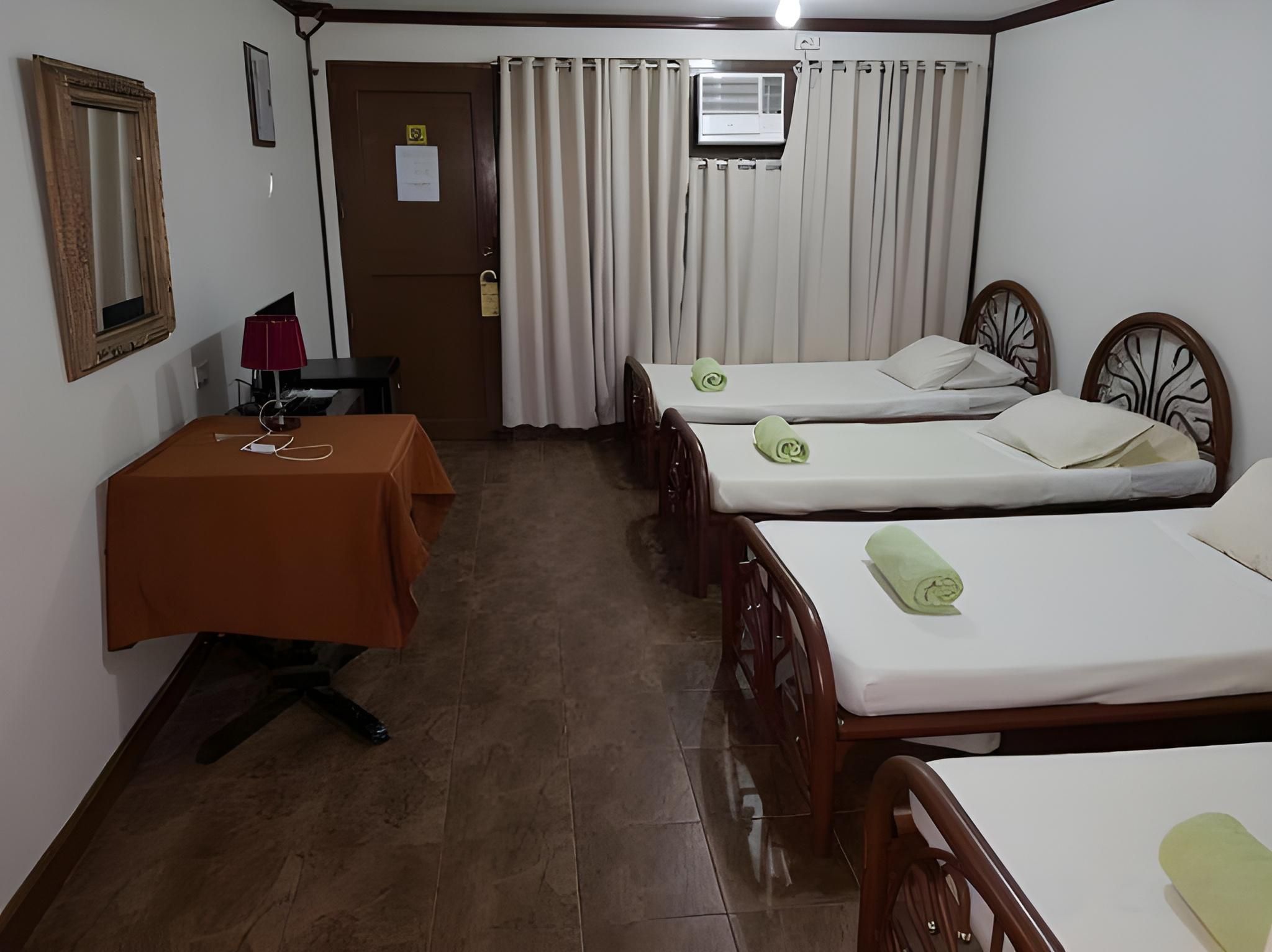 Antonio Room