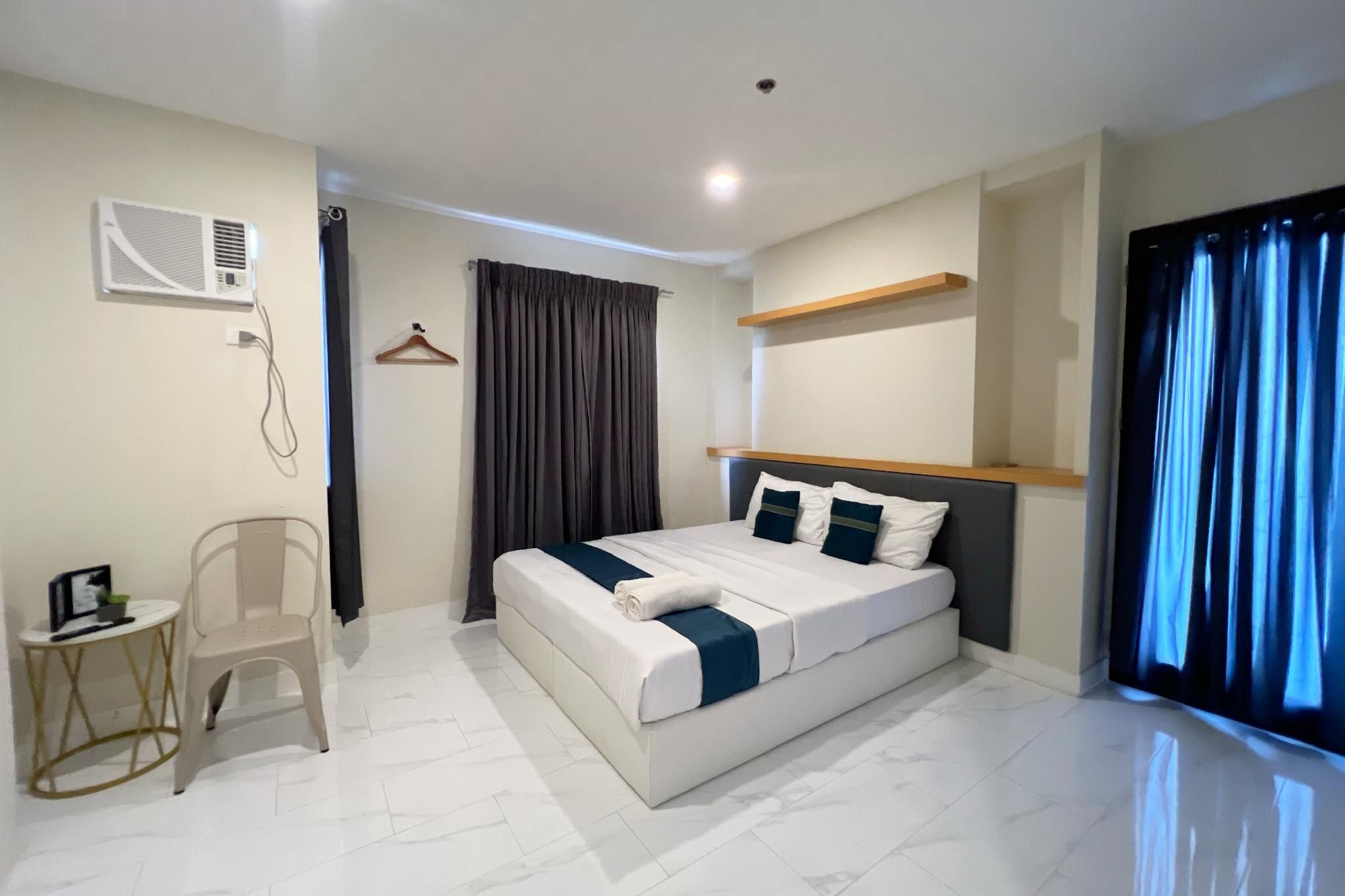 Double Deluxe Room