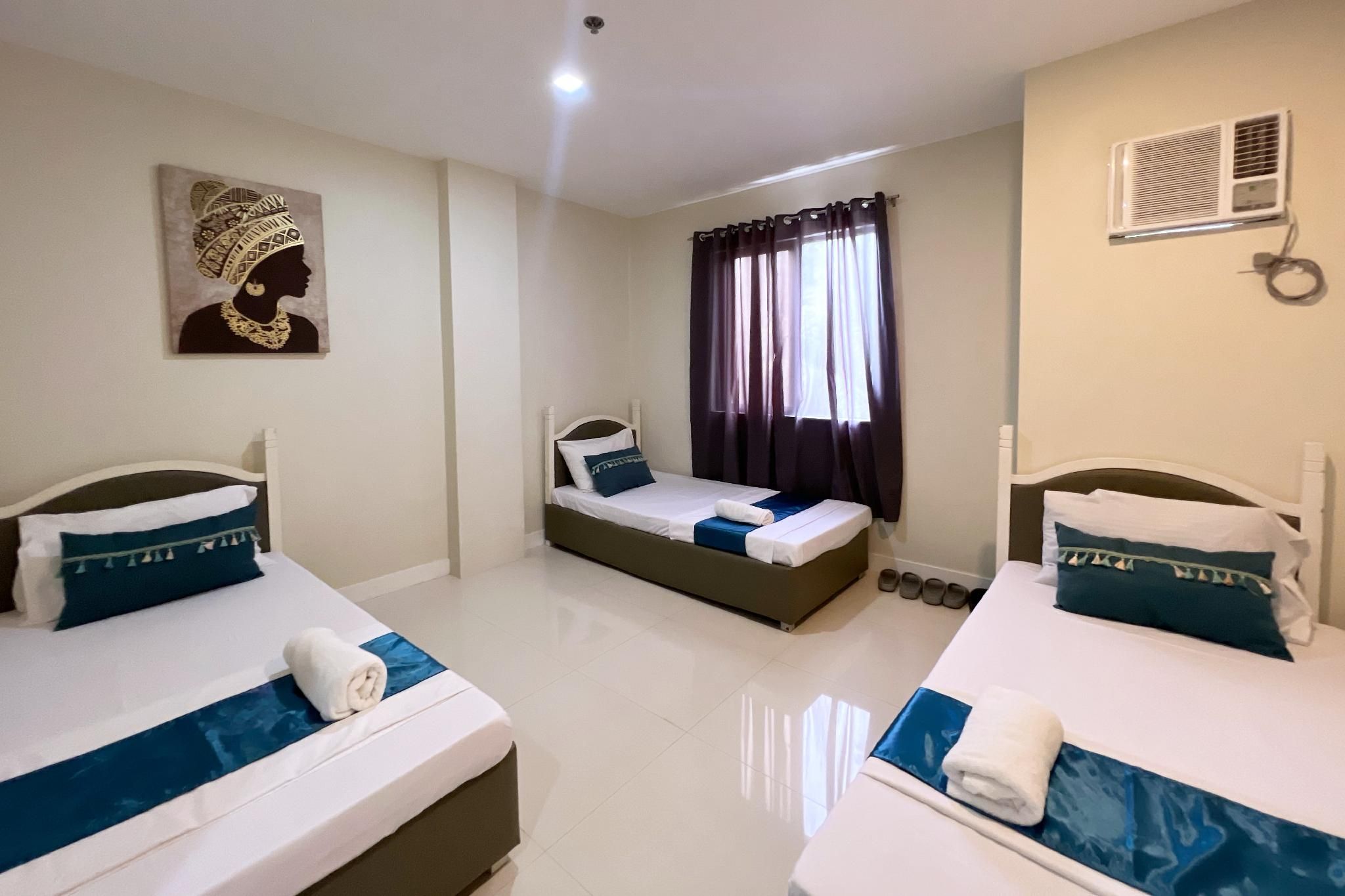 717 Residences Iloilo Triple Room 2