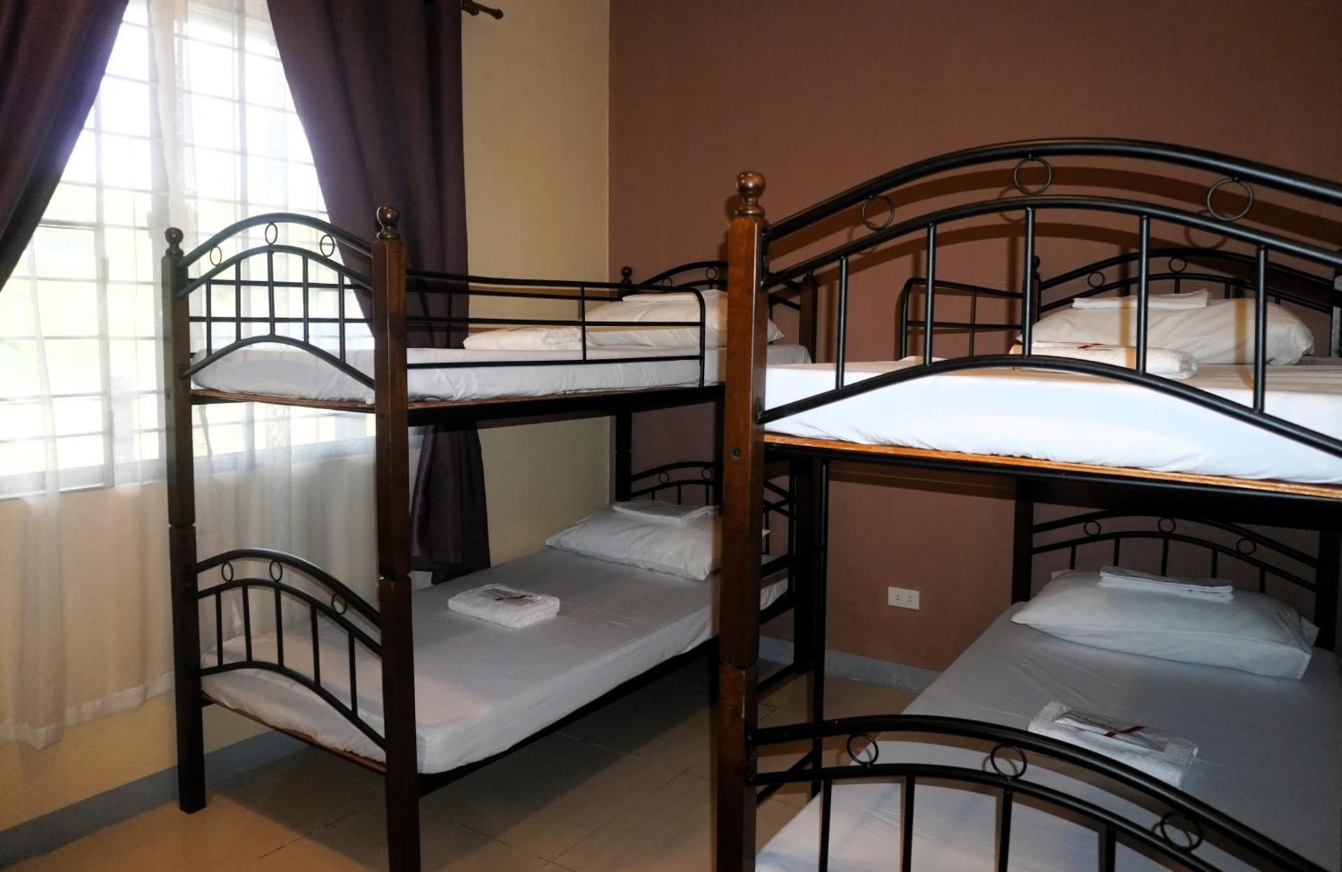 Classic Quadruple Room