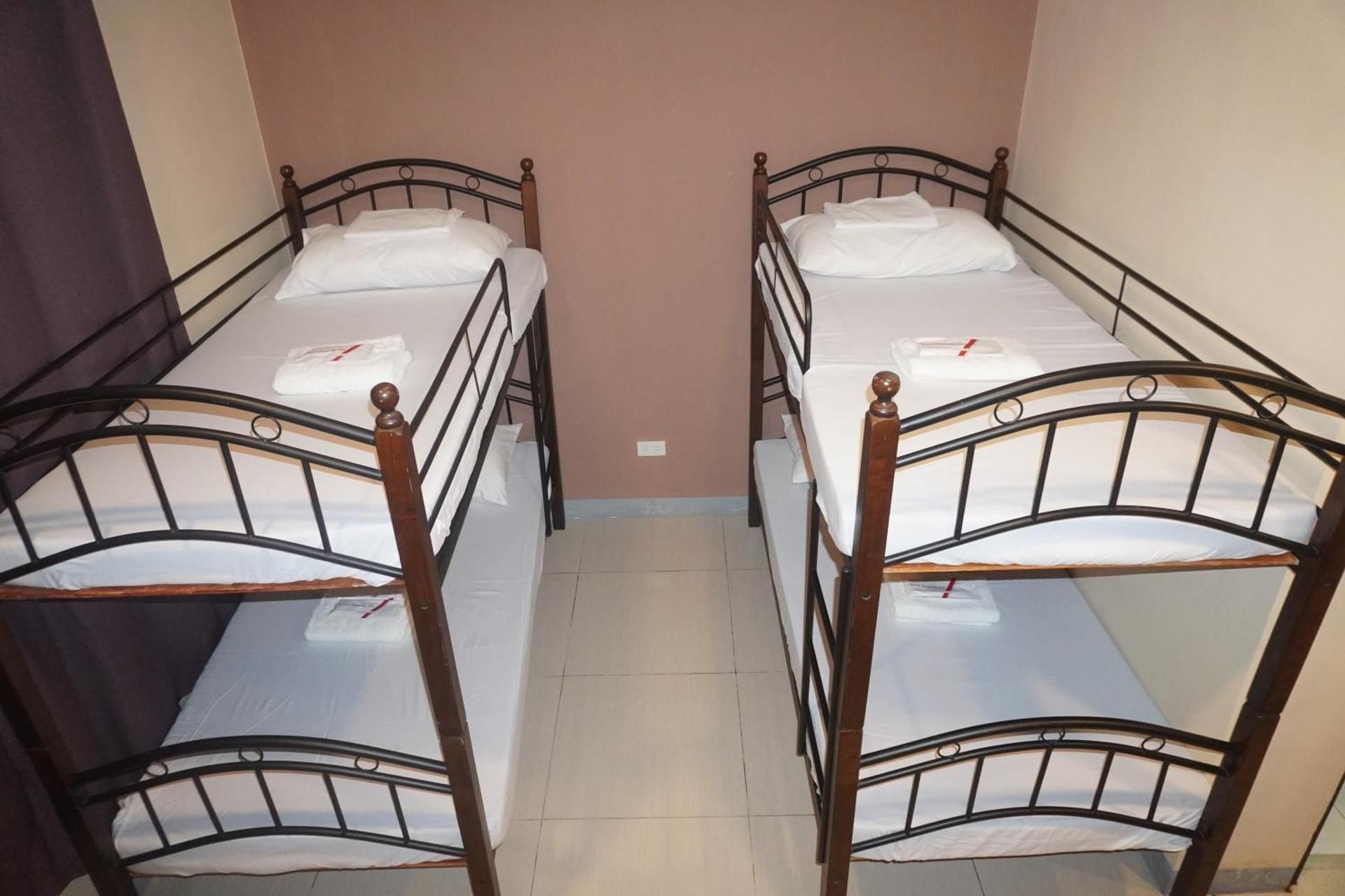 Classic Quadruple Room