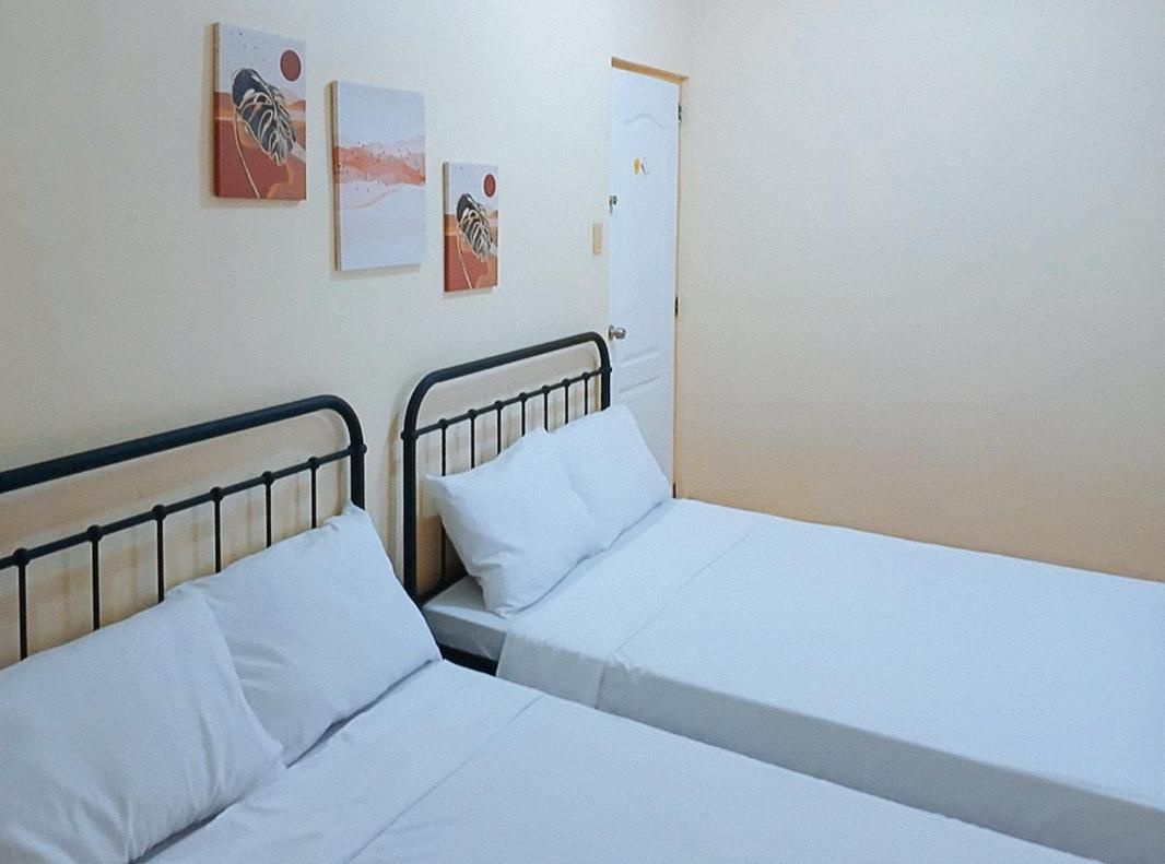 Double Room with Shared bathroom