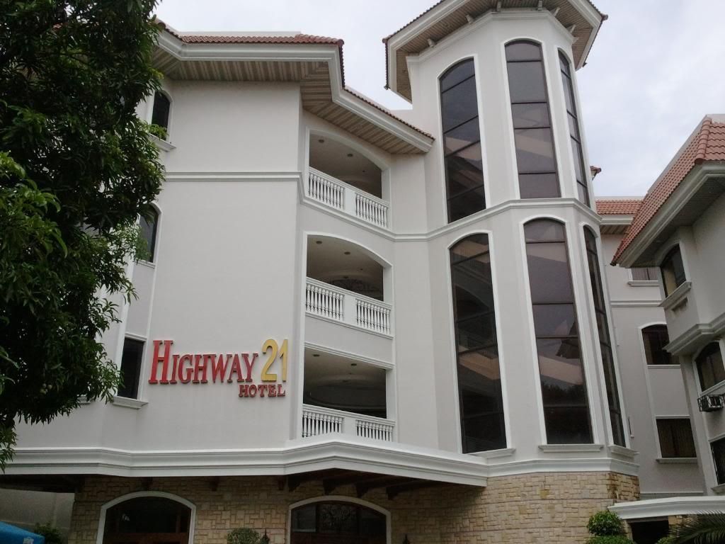 Highway 21 Hotel