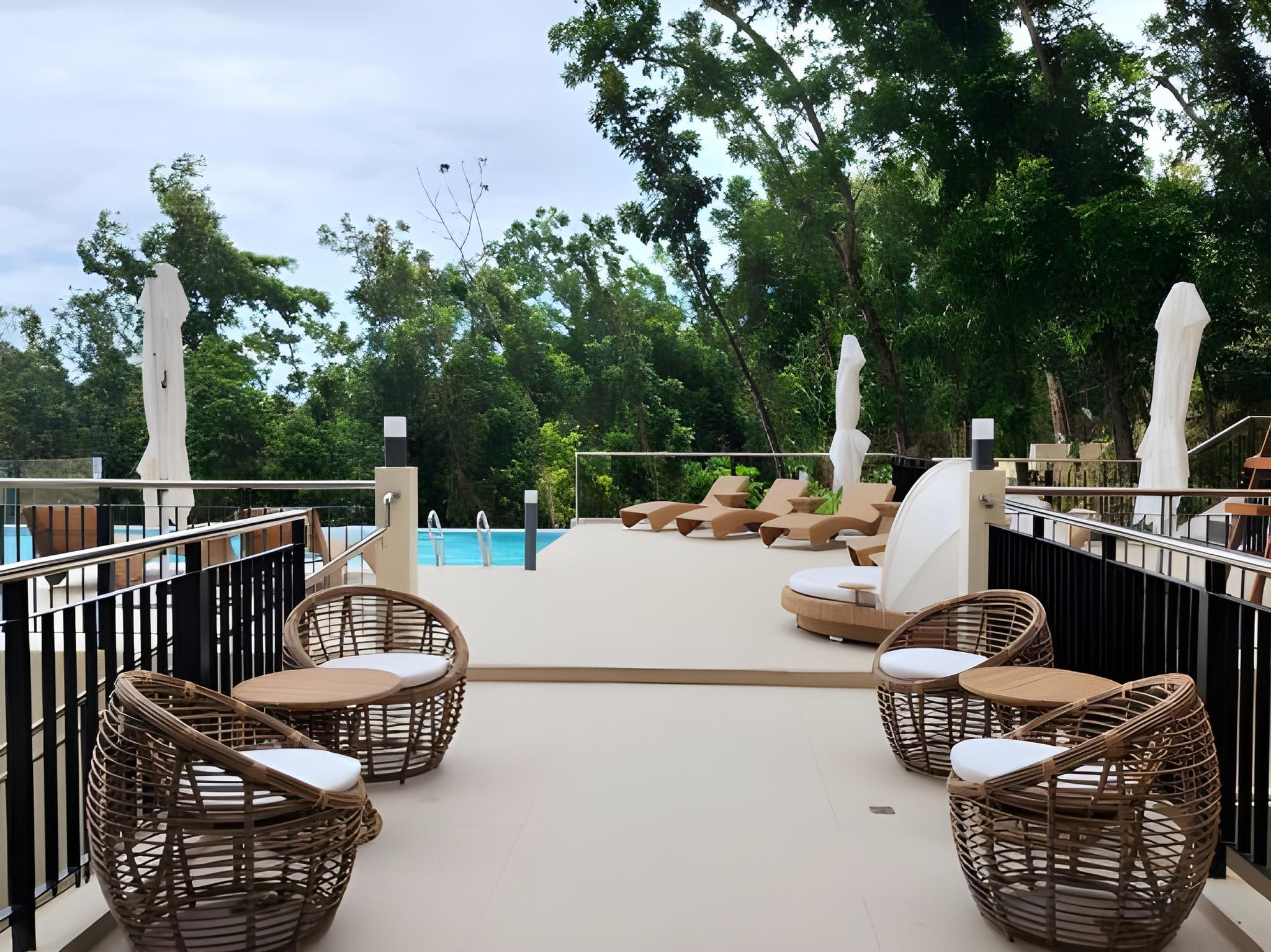 56cea5cfd42d86b890f5bed900725b42