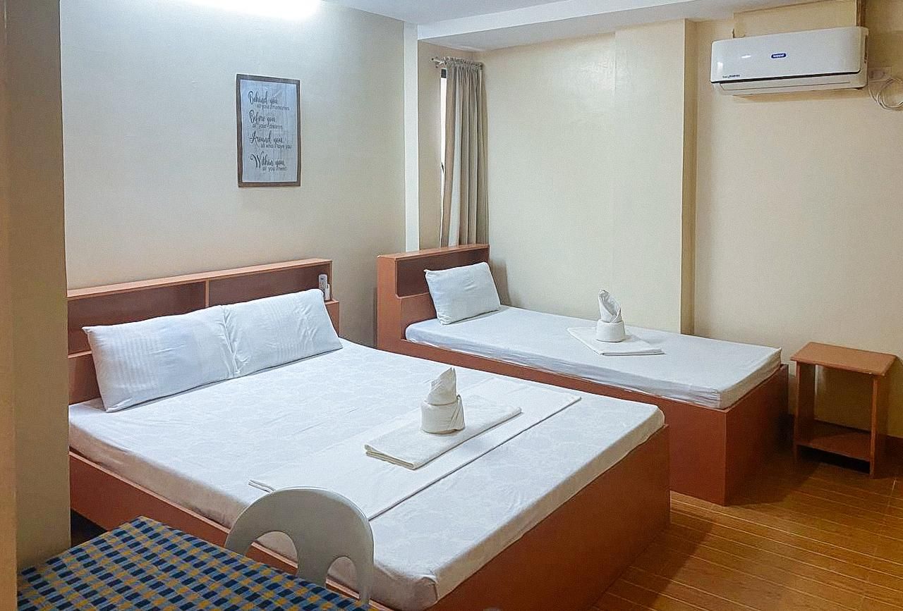 Triple Room
