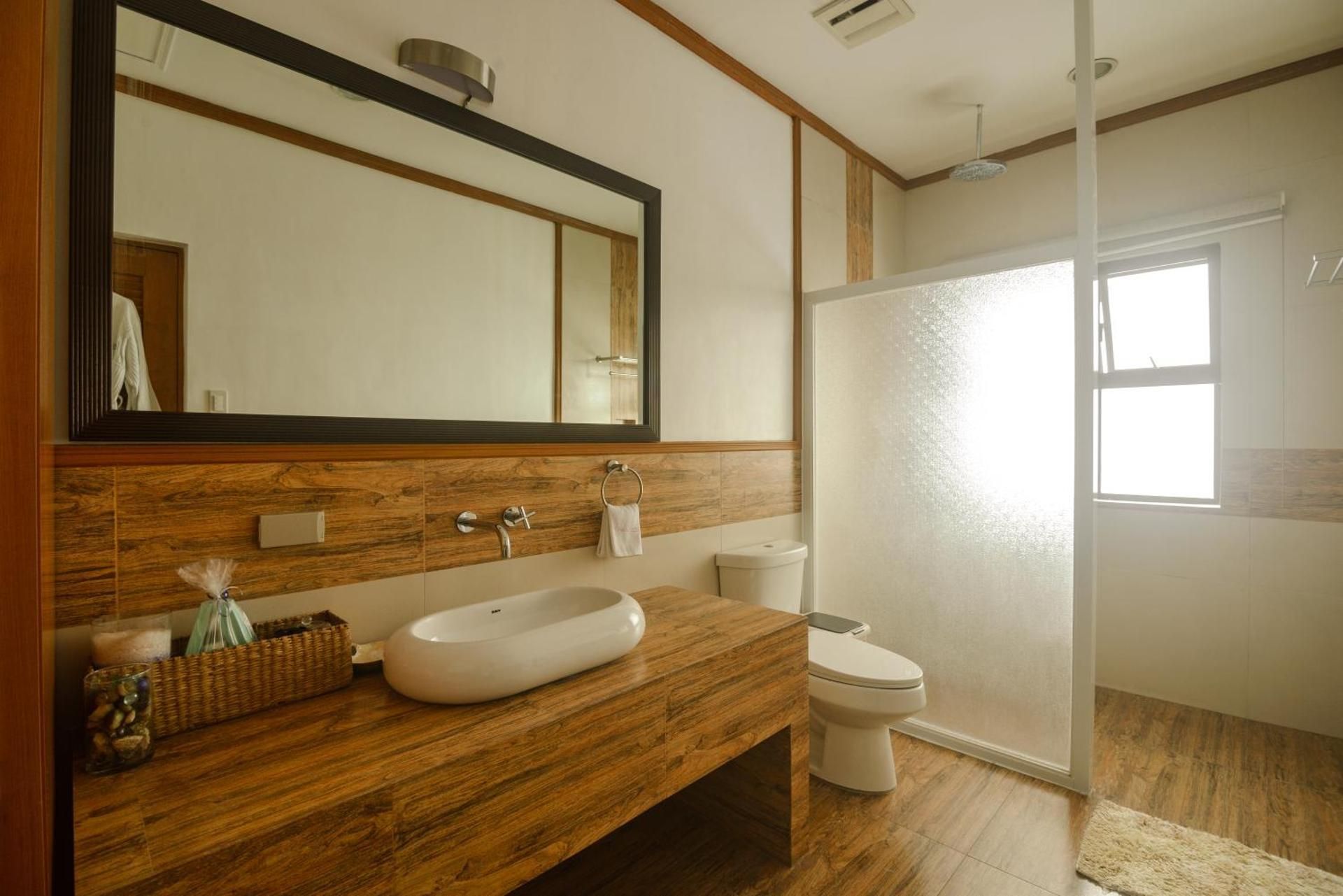 Queen Room with Balcony