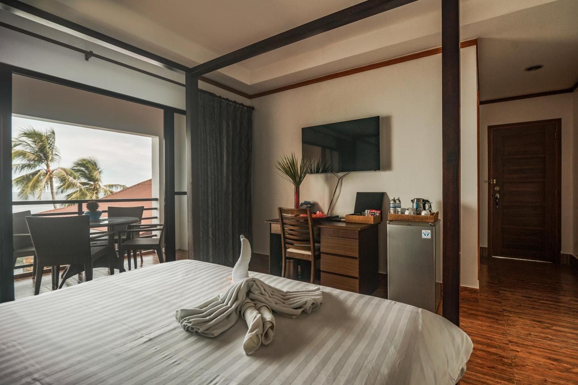Queen Room with Balcony