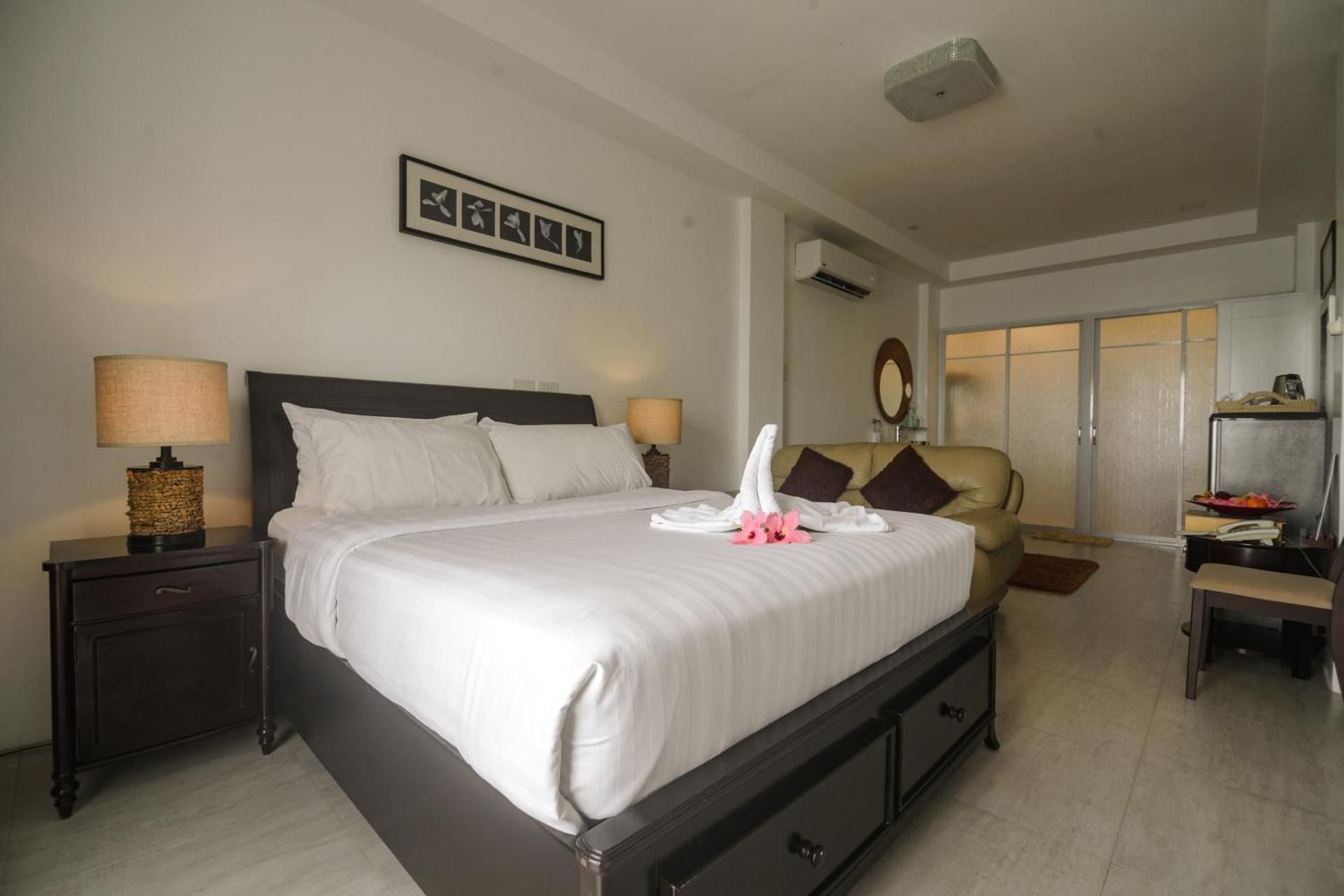 Queen Room with Sea View