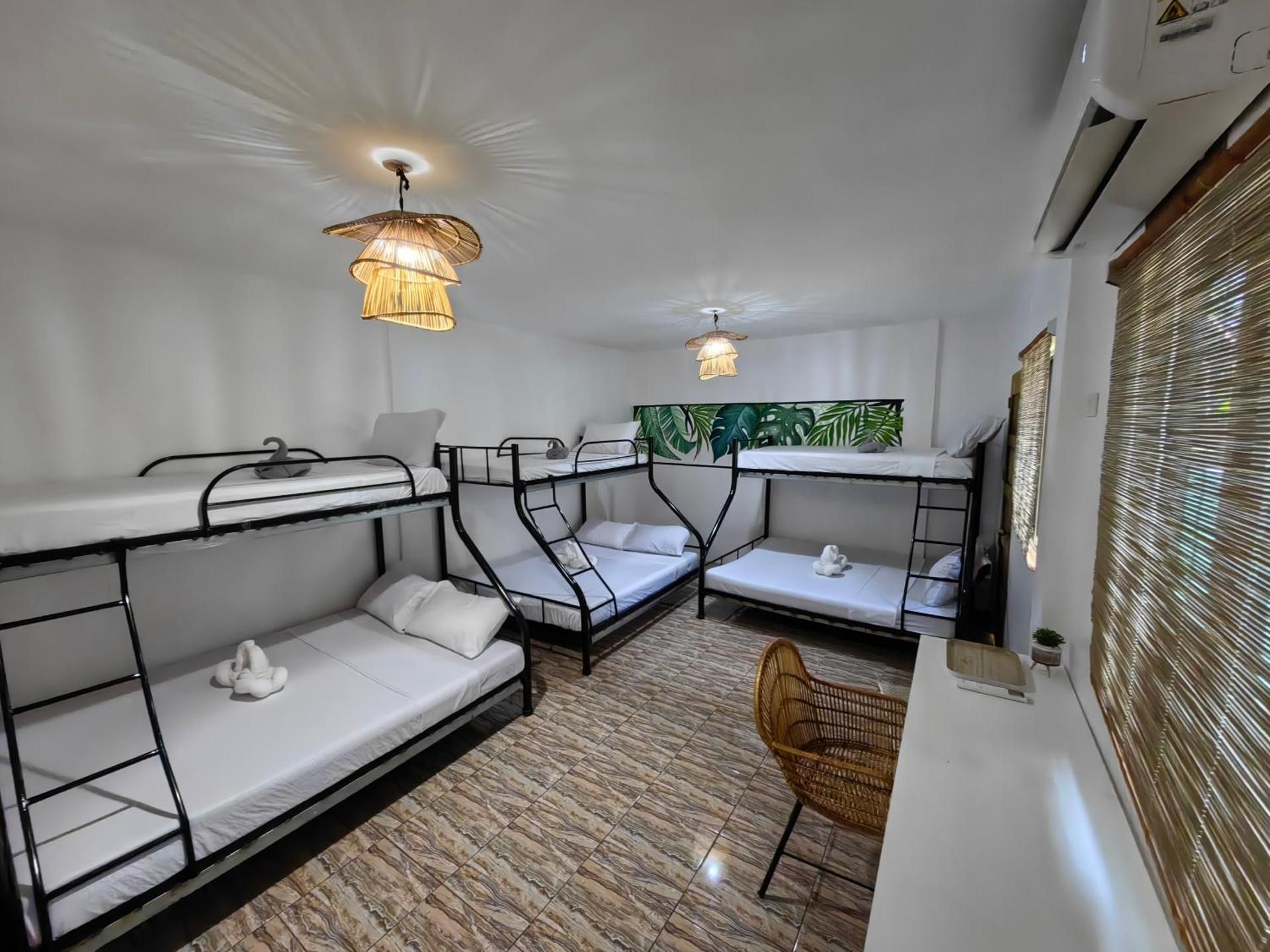 Mixed Dormitory Room
