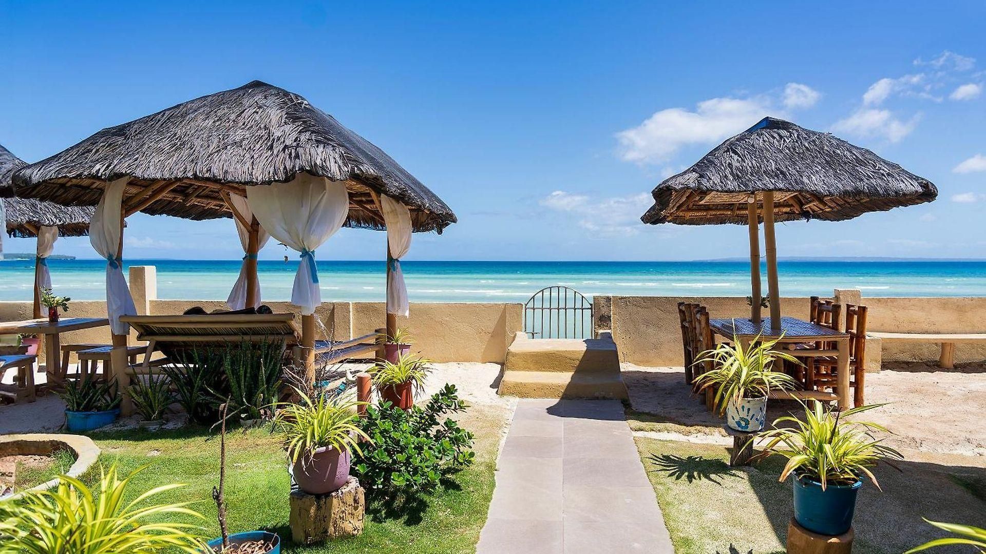 Sunrise Beach Resort