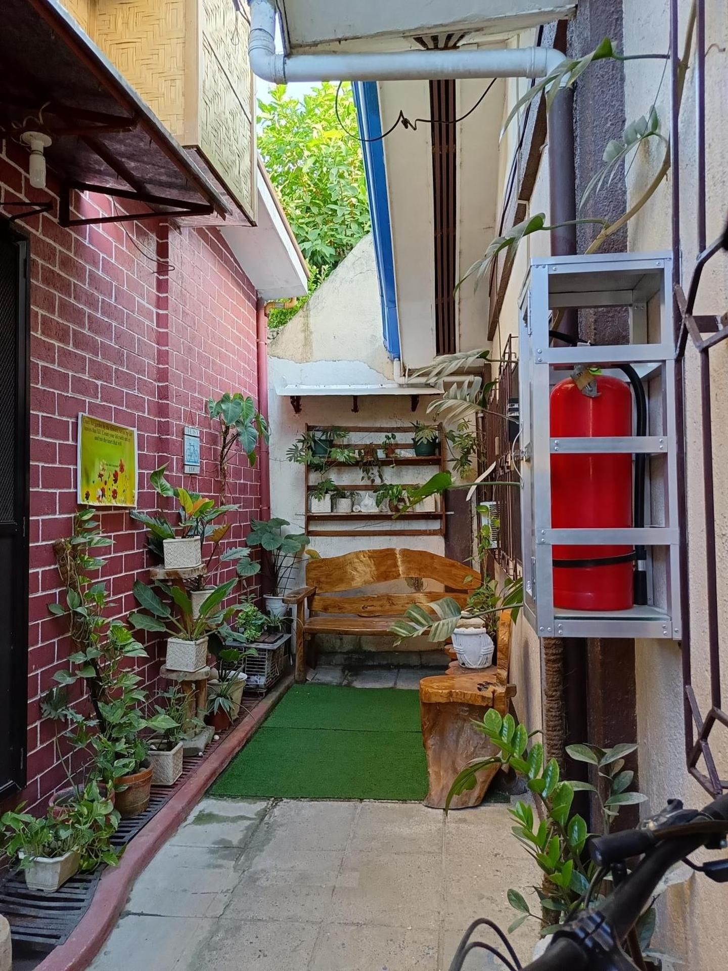 AJ Transient House