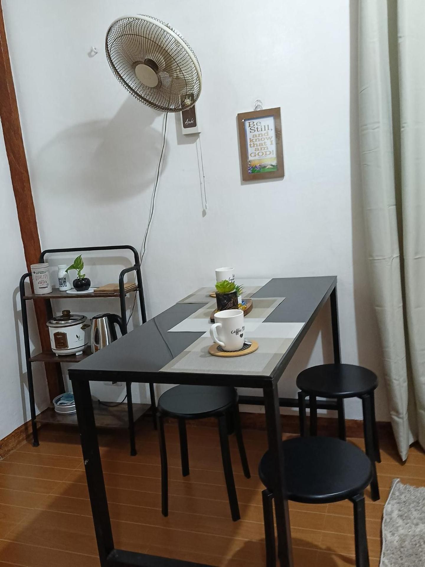 AJ Transient House