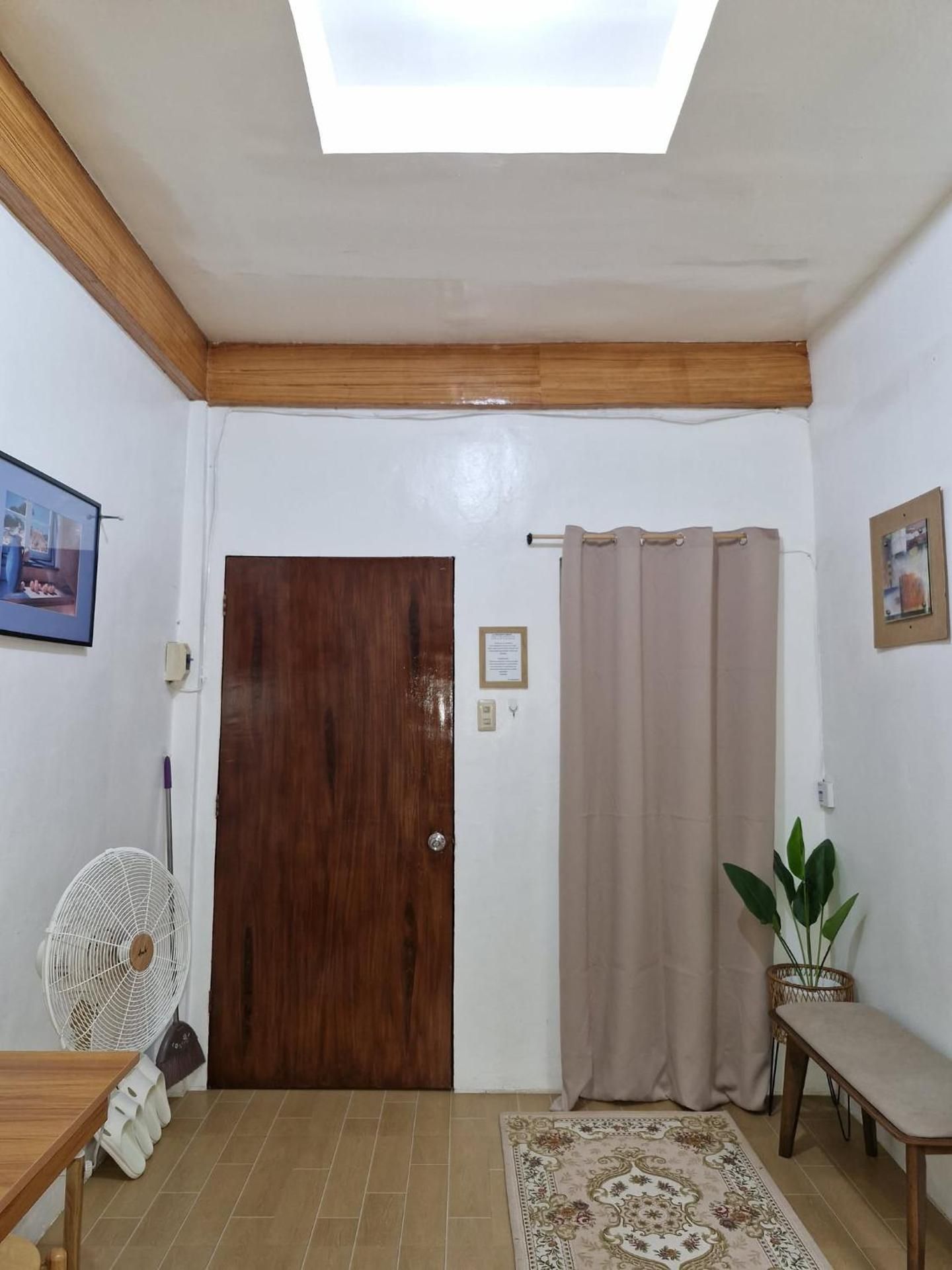 AJ Transient House