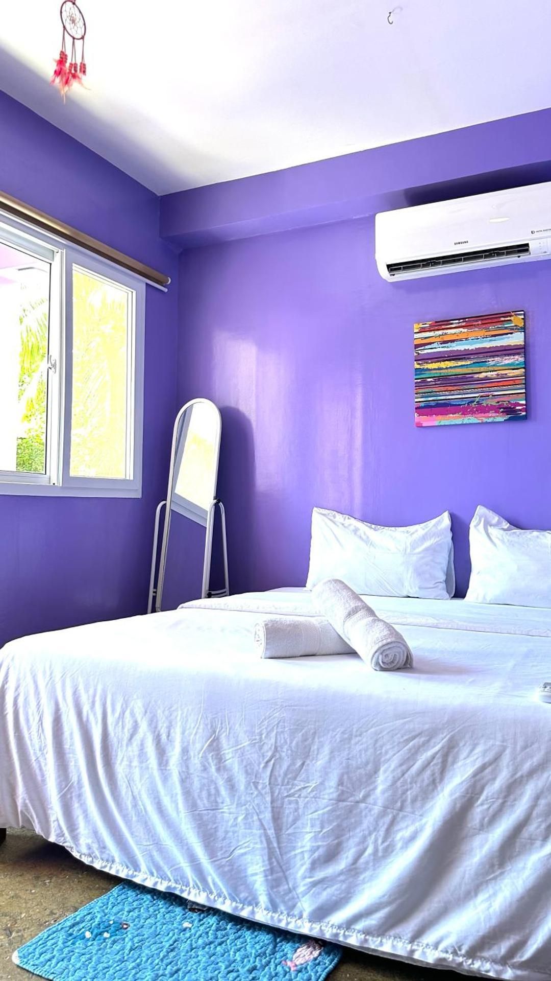 Deluxe Room (1 adult + 2 children)