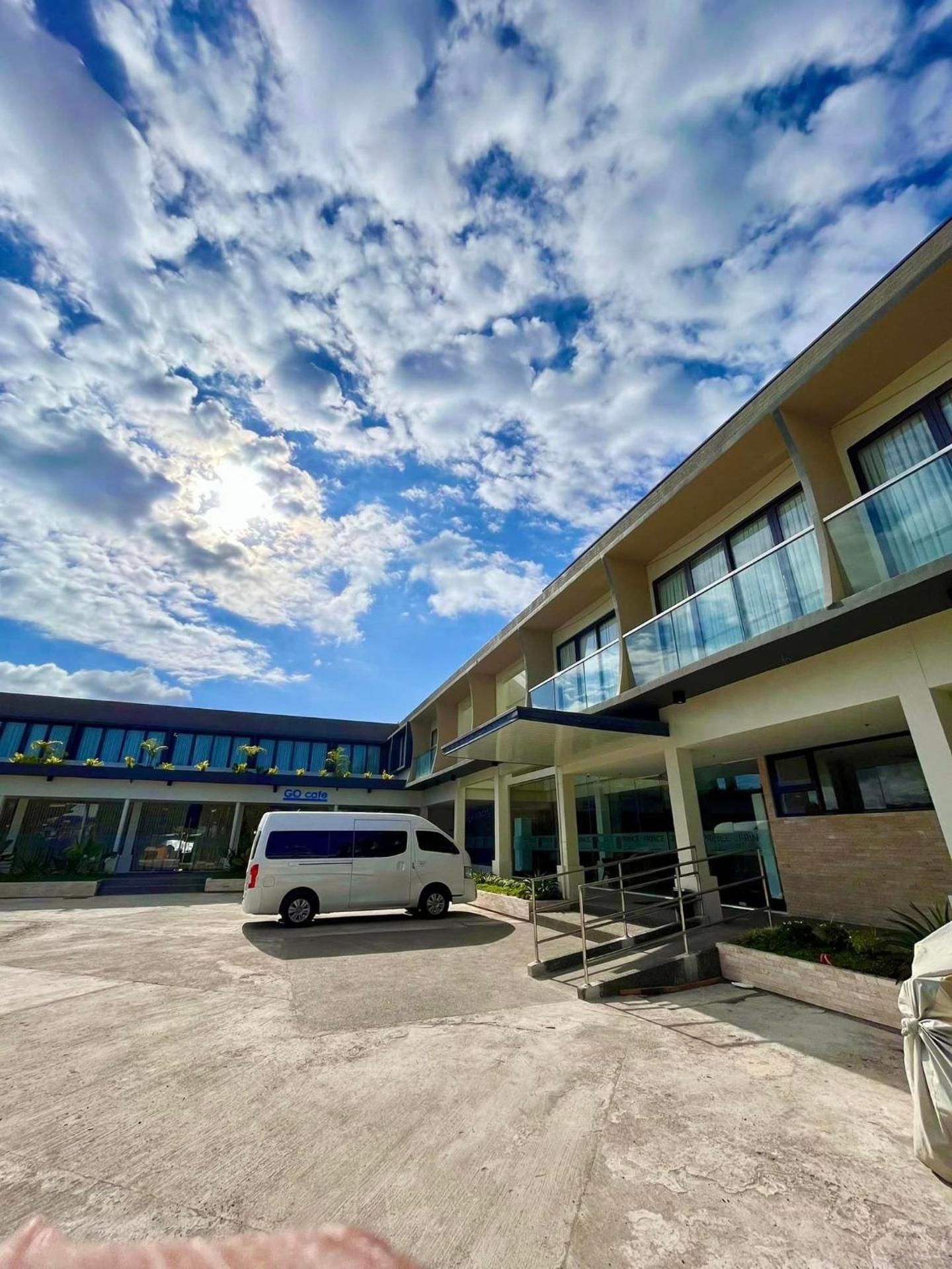 Prince Express Inn
