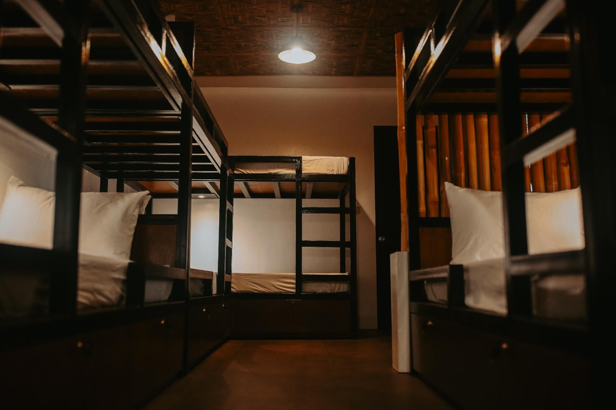 Bunk Bed - Mixed Dorms 12 beds