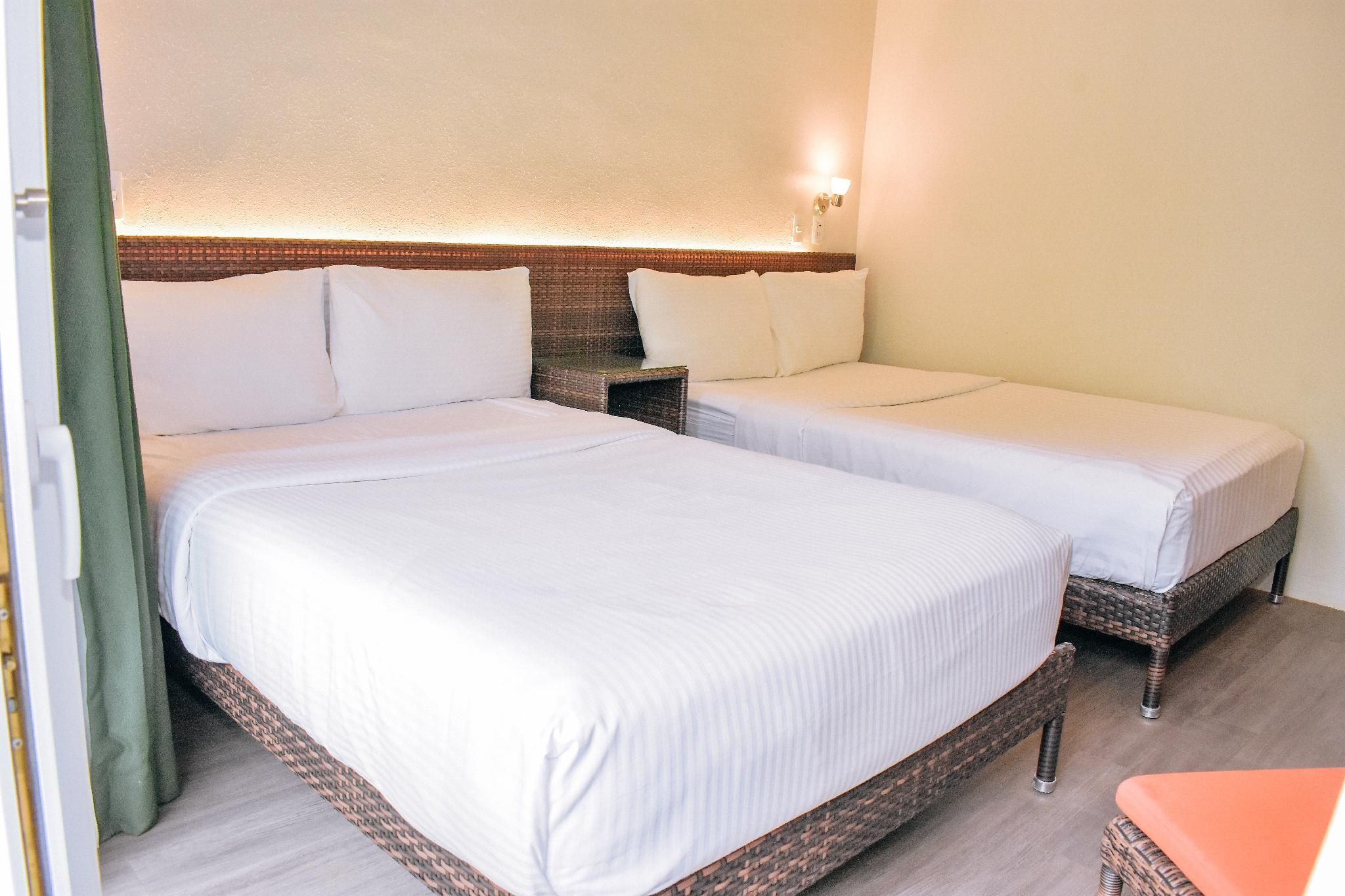 Premier Deluxe Room