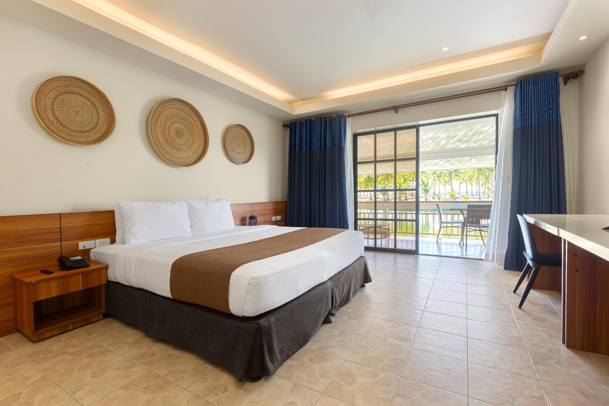 Lagoon Villa