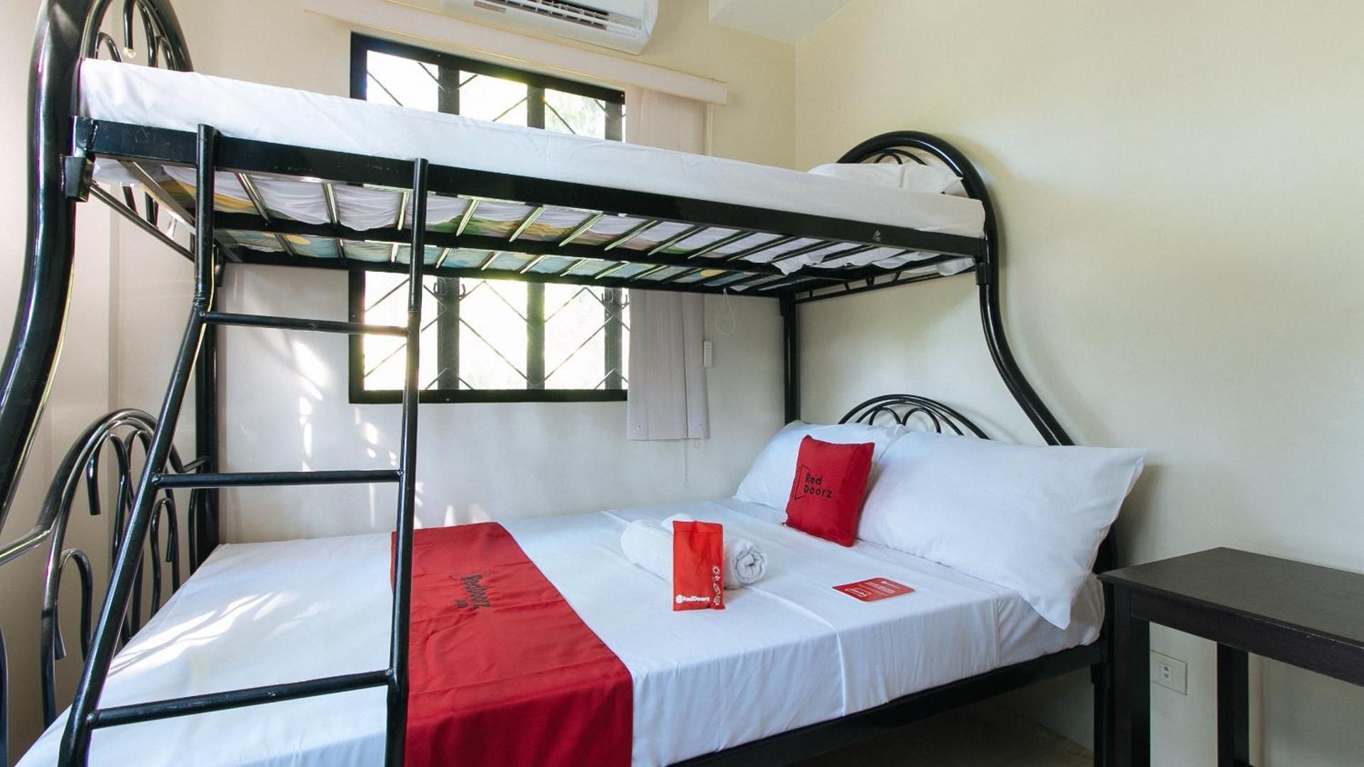 4-Bed Mixed Dormitory Room