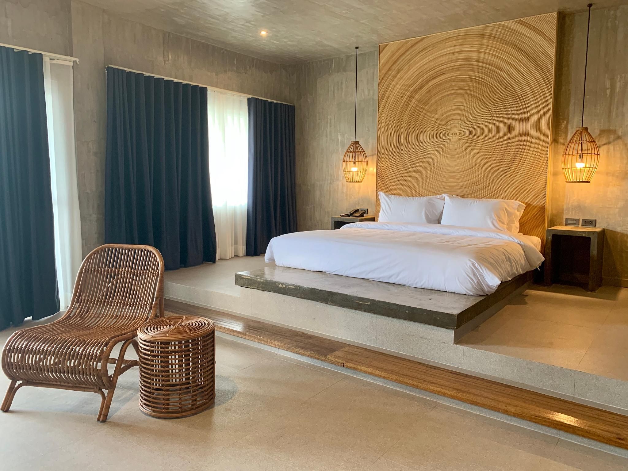 Ocean Villa king bed