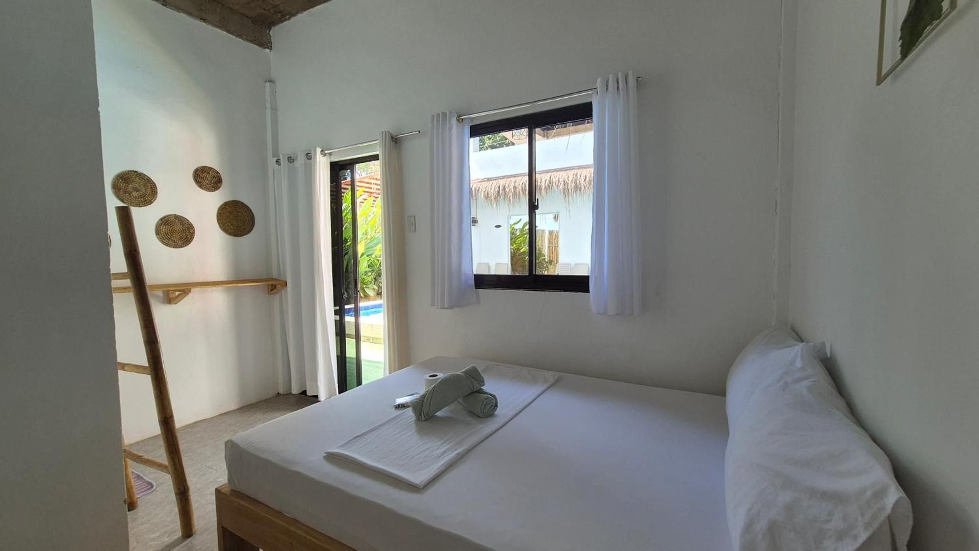 Camotes Backpackers Hostel Standard