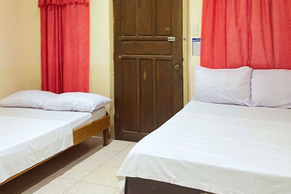 Quadruple Room, Garden View