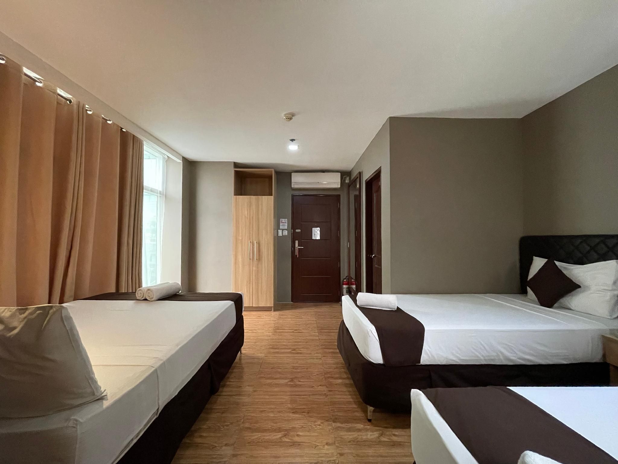 Quadruple Room